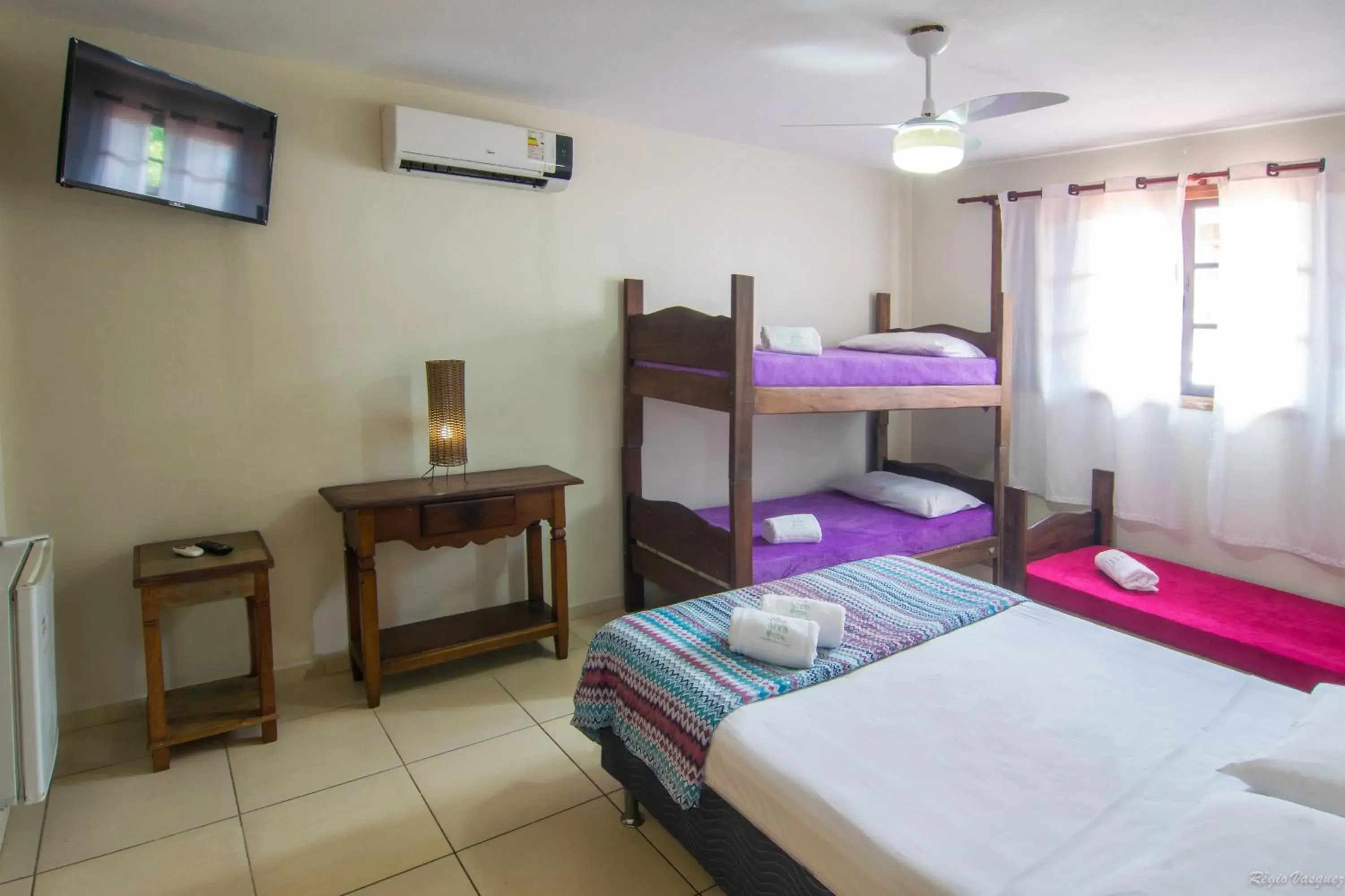 Family Room with Private Bathroom in Geko Pousada Paraty Family Room with Private Bathroom in Geko Pousada Paraty