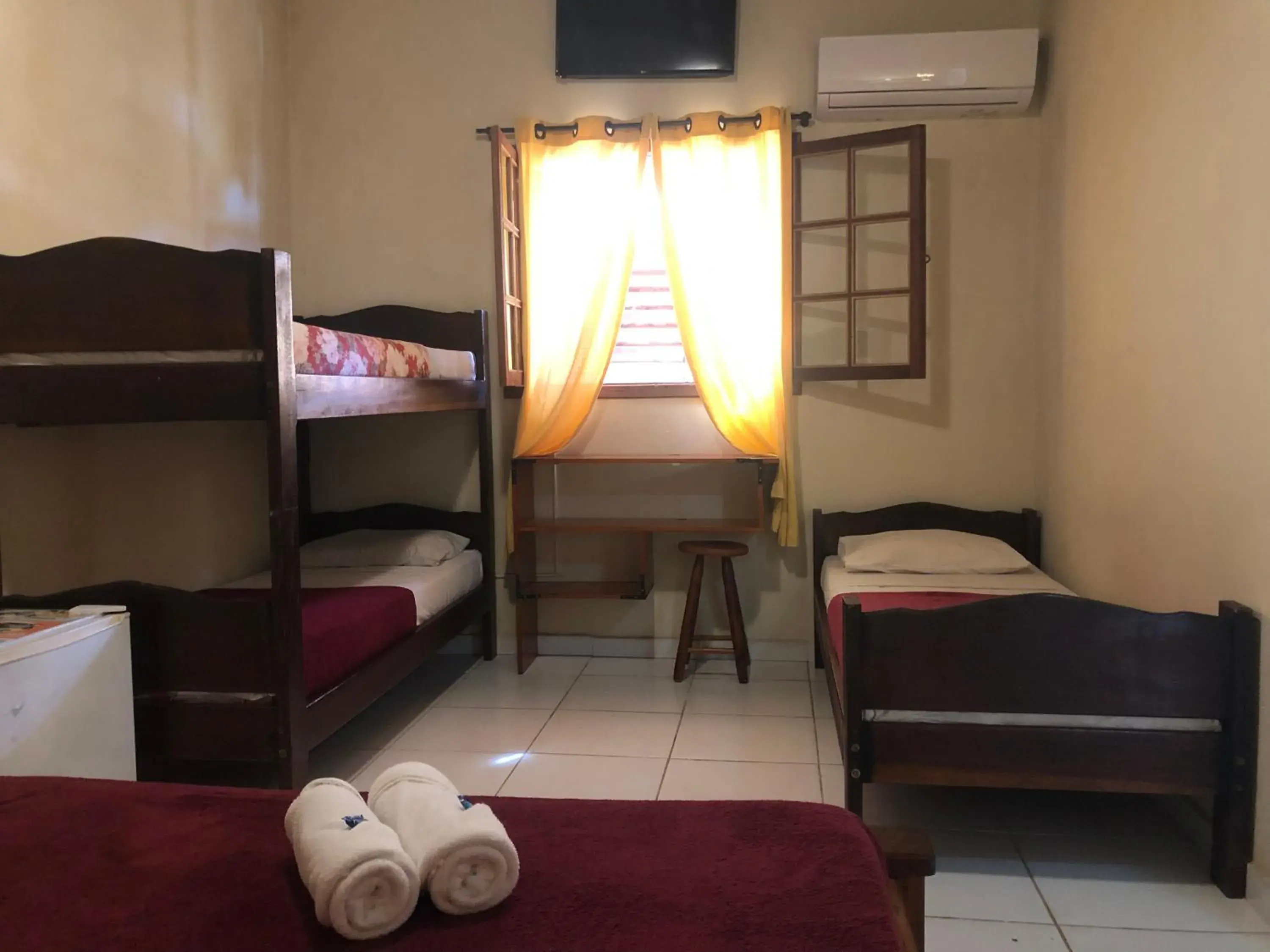 Family Room with Private Bathroom in Geko Pousada Paraty Family Room with Private Bathroom in Geko Pousada Paraty