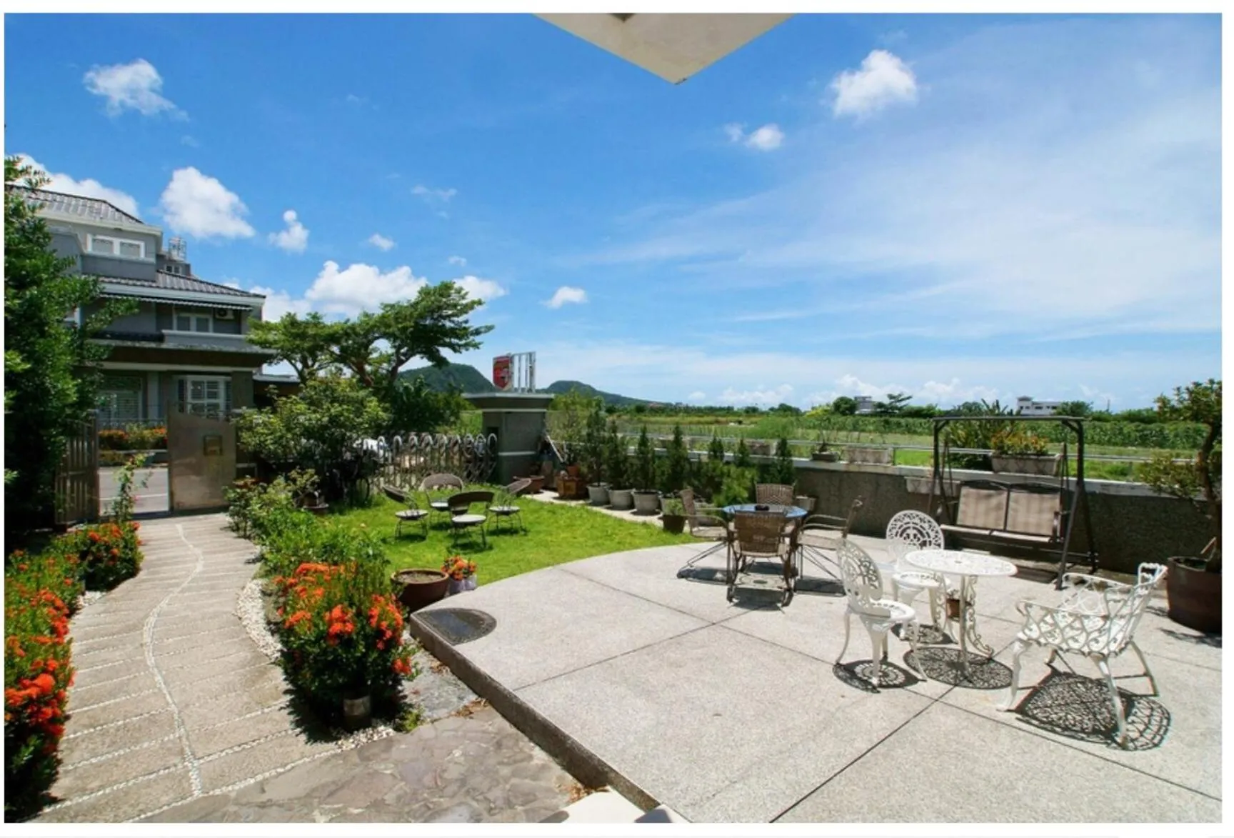 Patio in Emaly Homestay