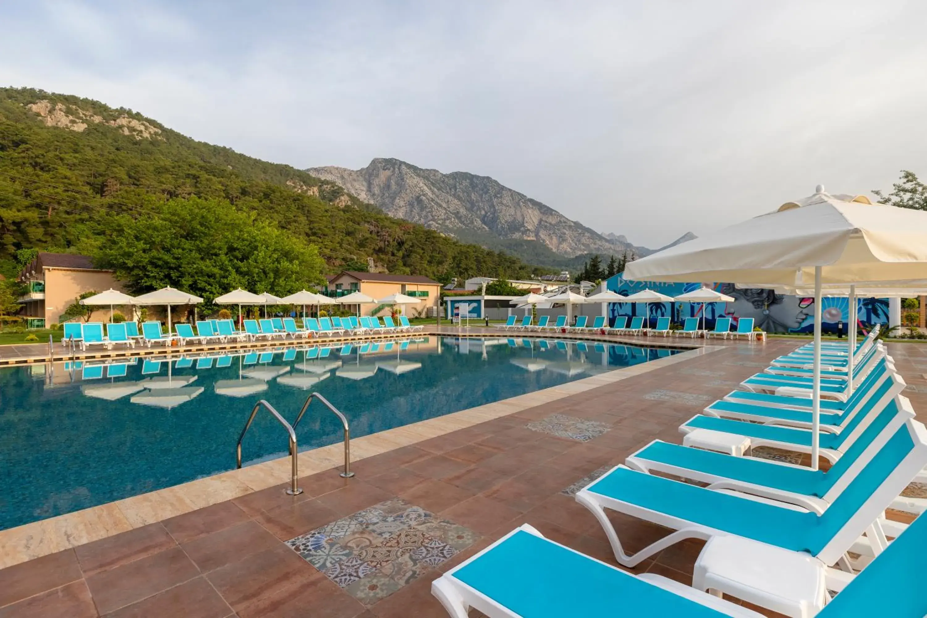 Swimming pool in Dosinia Luxury Resort-Ultra All Inclusive