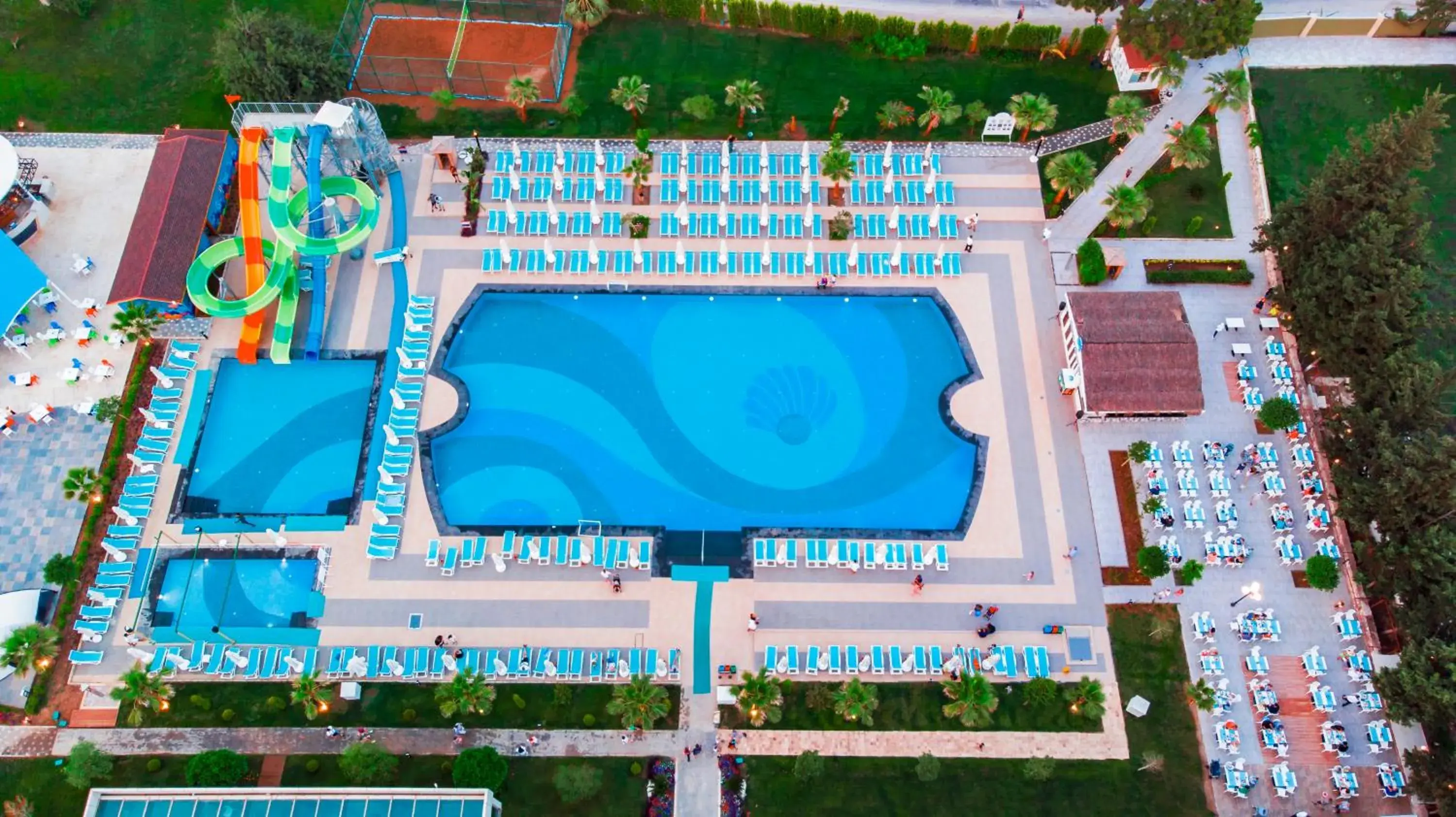 Swimming pool in Dosinia Luxury Resort-Ultra All Inclusive