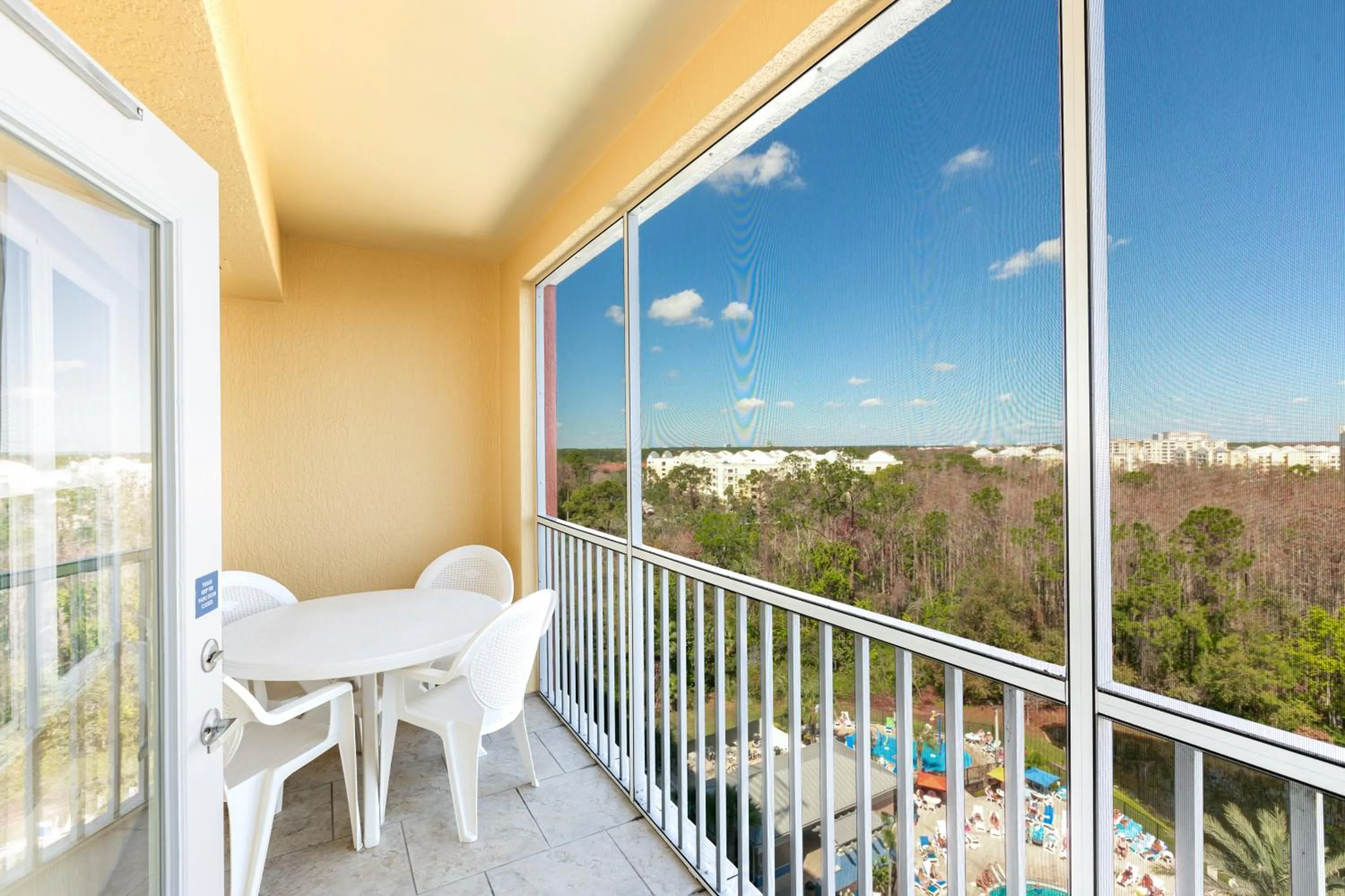 King One Bedroom Suite, Pool View, Kitchenette in Vacation Village Orlando, Celebration