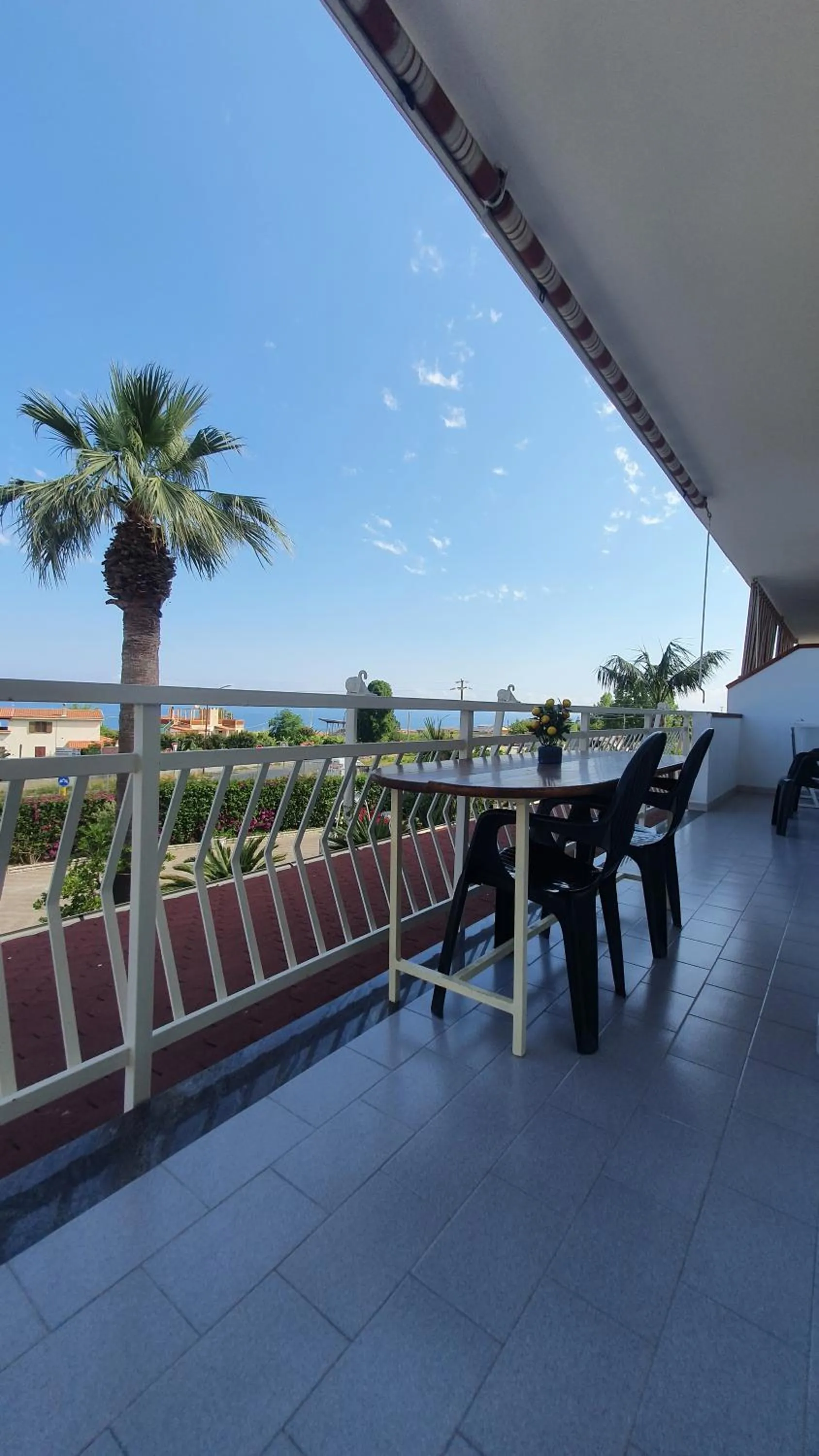 Balcony/Terrace in SANTA VENERE Apartments "PARCHEGGIO interno MOTO-AUTO" Ricarica auto Elettriche