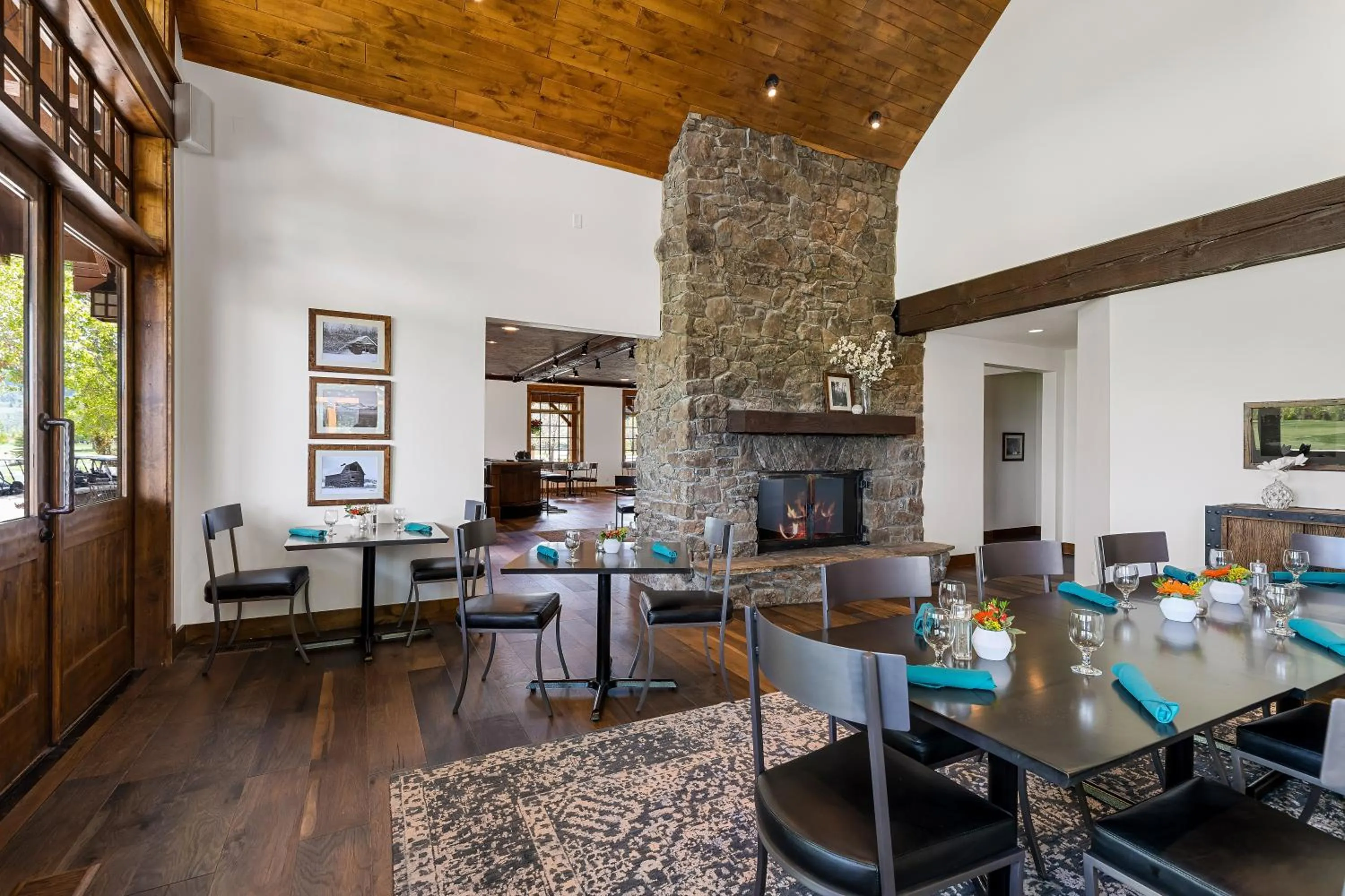 Restaurant/places to eat in The Lodge at Bronze Buffalo Ranch