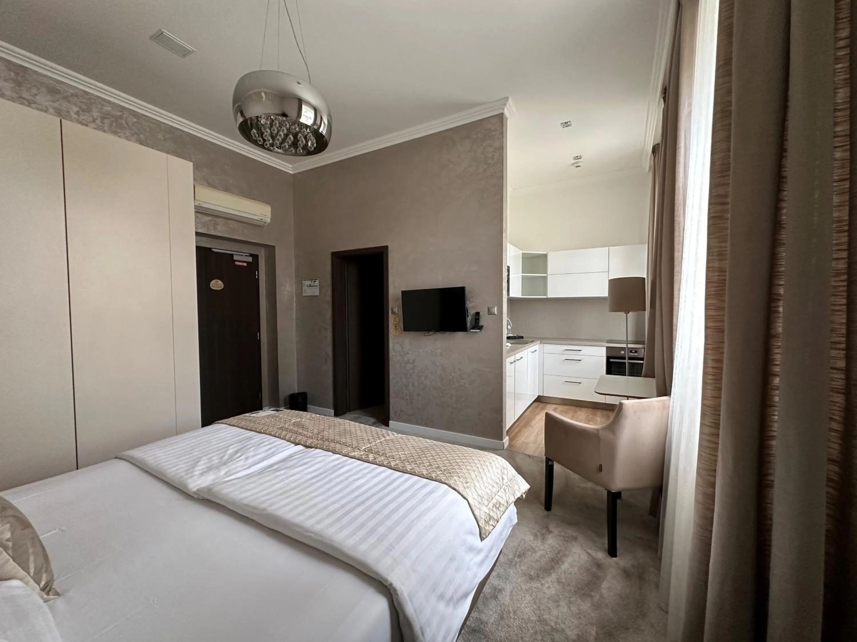 Bedroom, Bed in Mamaison Residence Sulekova Bratislava