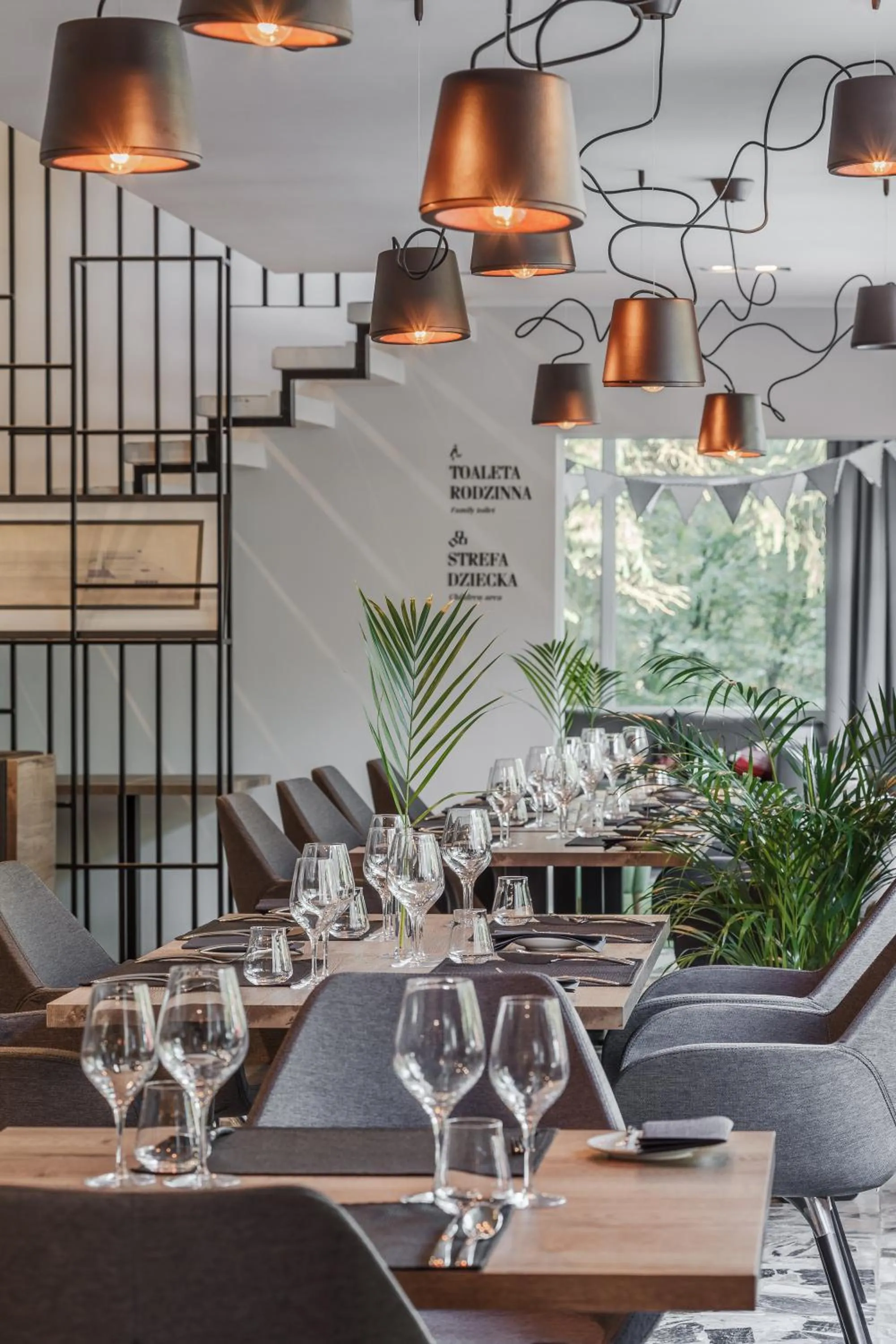 Restaurant/Places to Eat in Best Western Hotel Edison