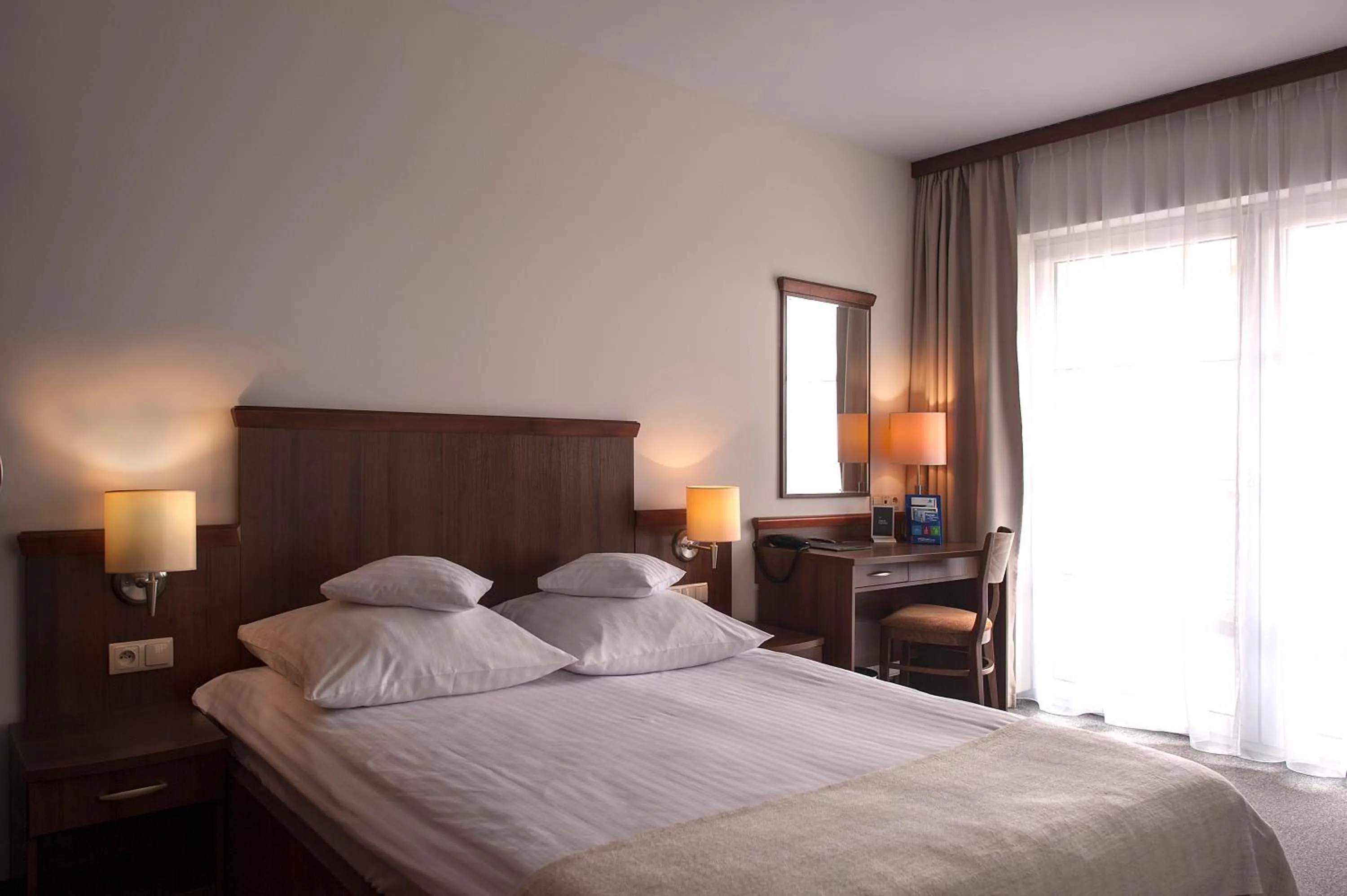 Bed in Best Western Hotel Edison