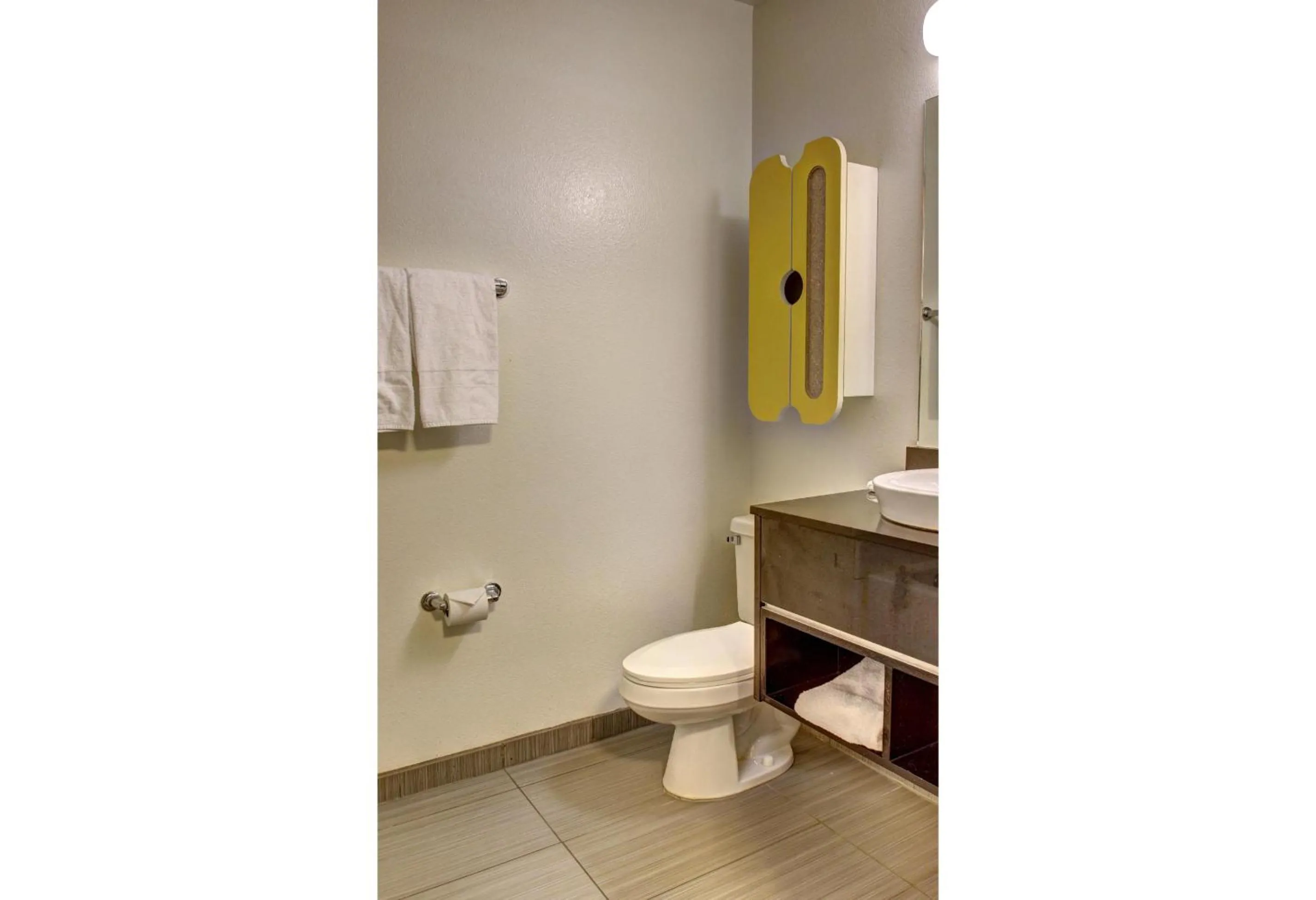 Bathroom in Studio 6 - Murray, UT