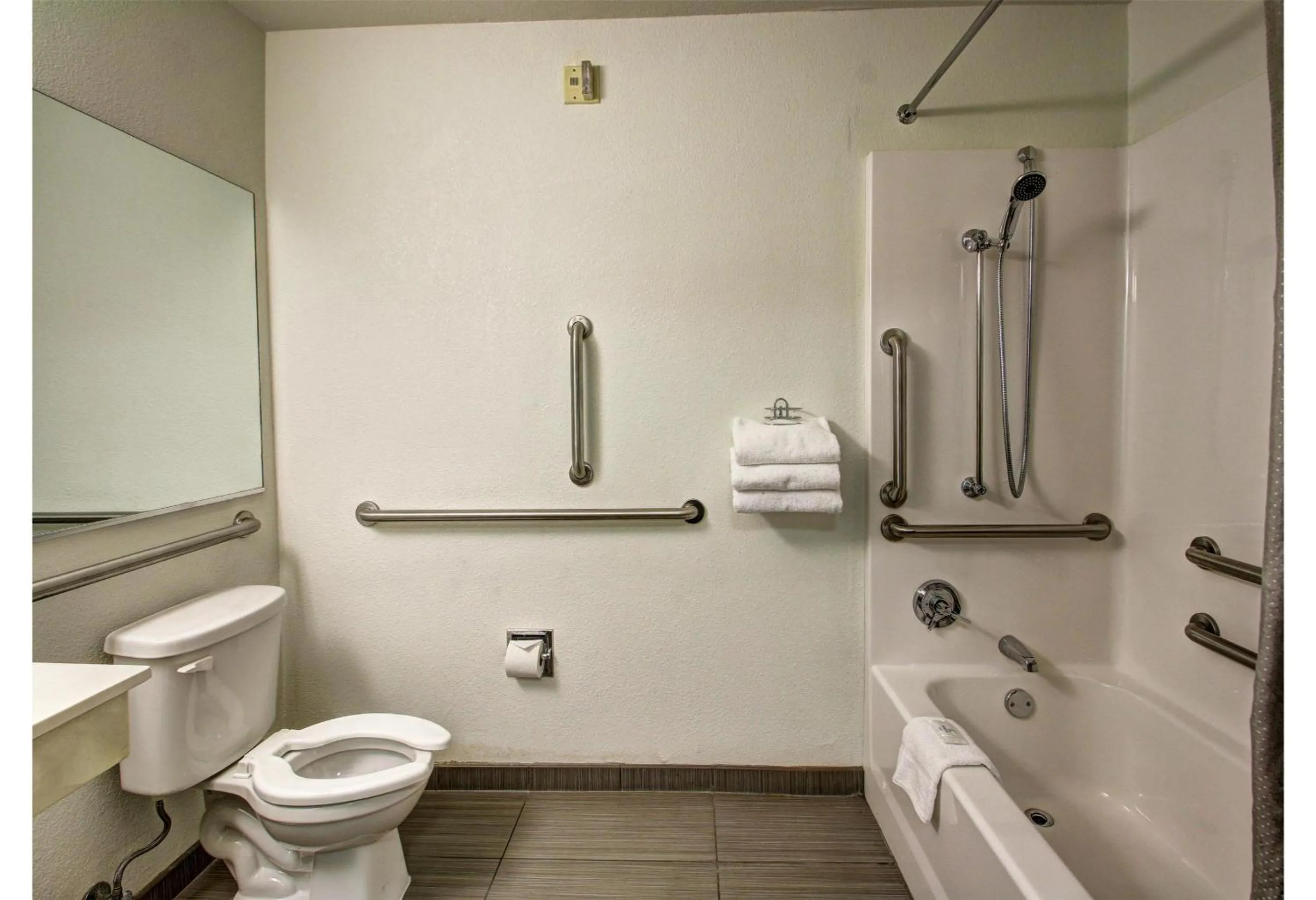 Bathroom in Studio 6 - Murray, UT