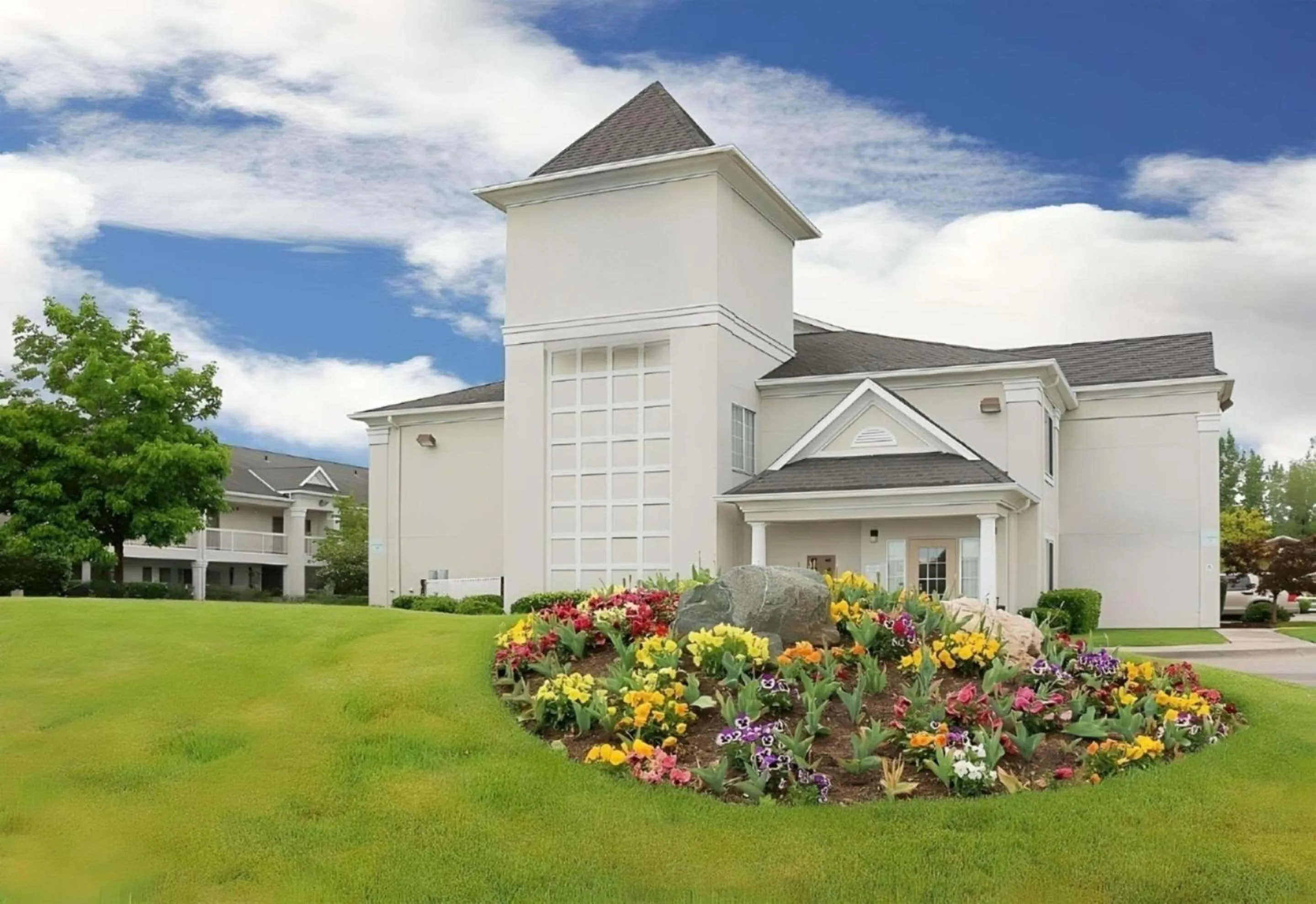 Property building in Studio 6-Murray, UT - Salt Lake City - Fort Union