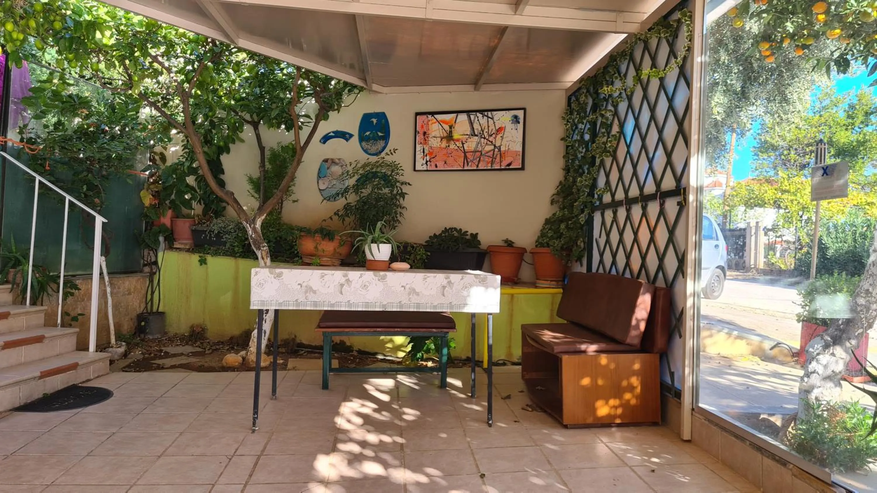 Breakfast in Villa George - Family Holidays