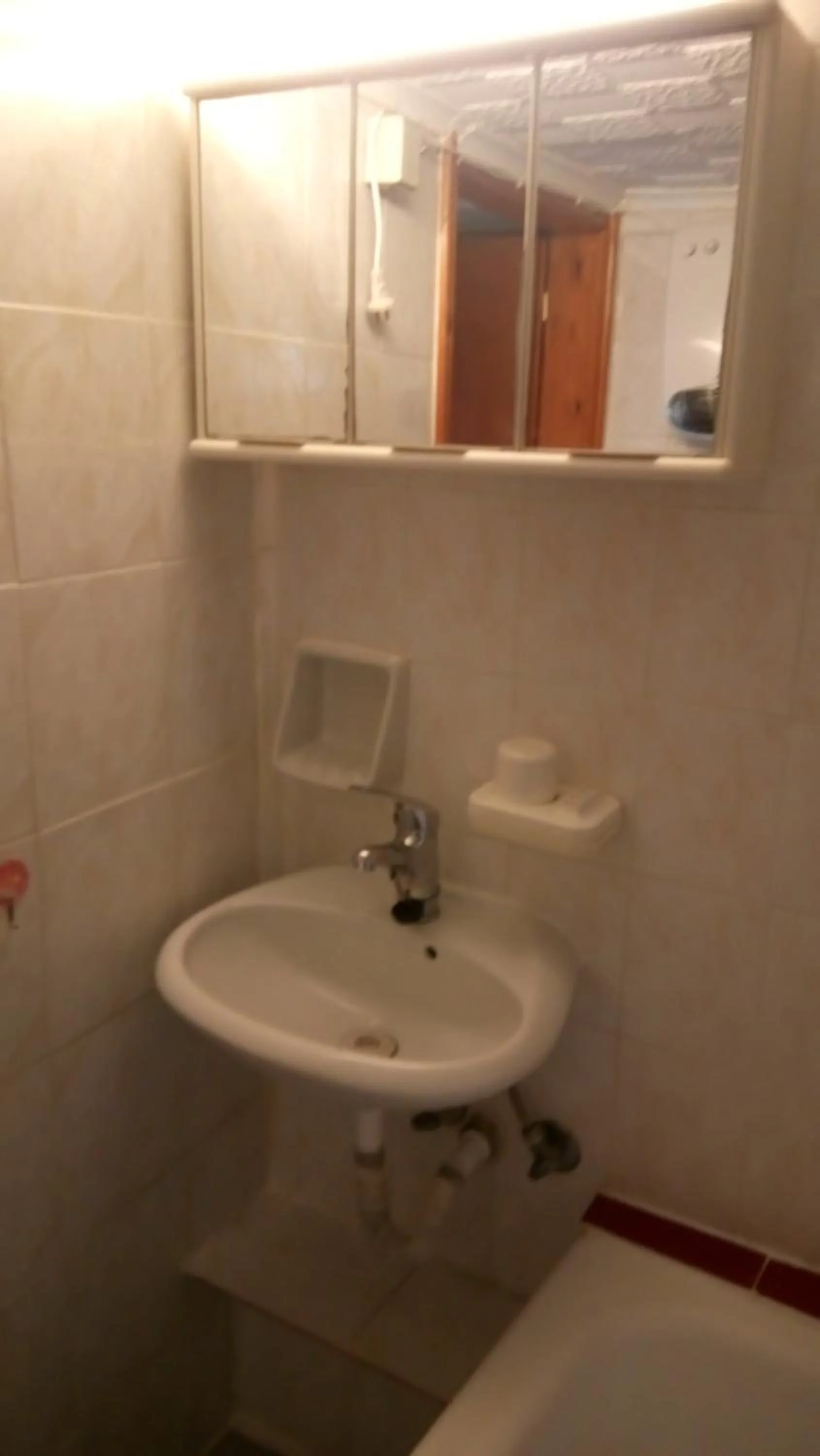 Bathroom in Villa George - Family Holidays