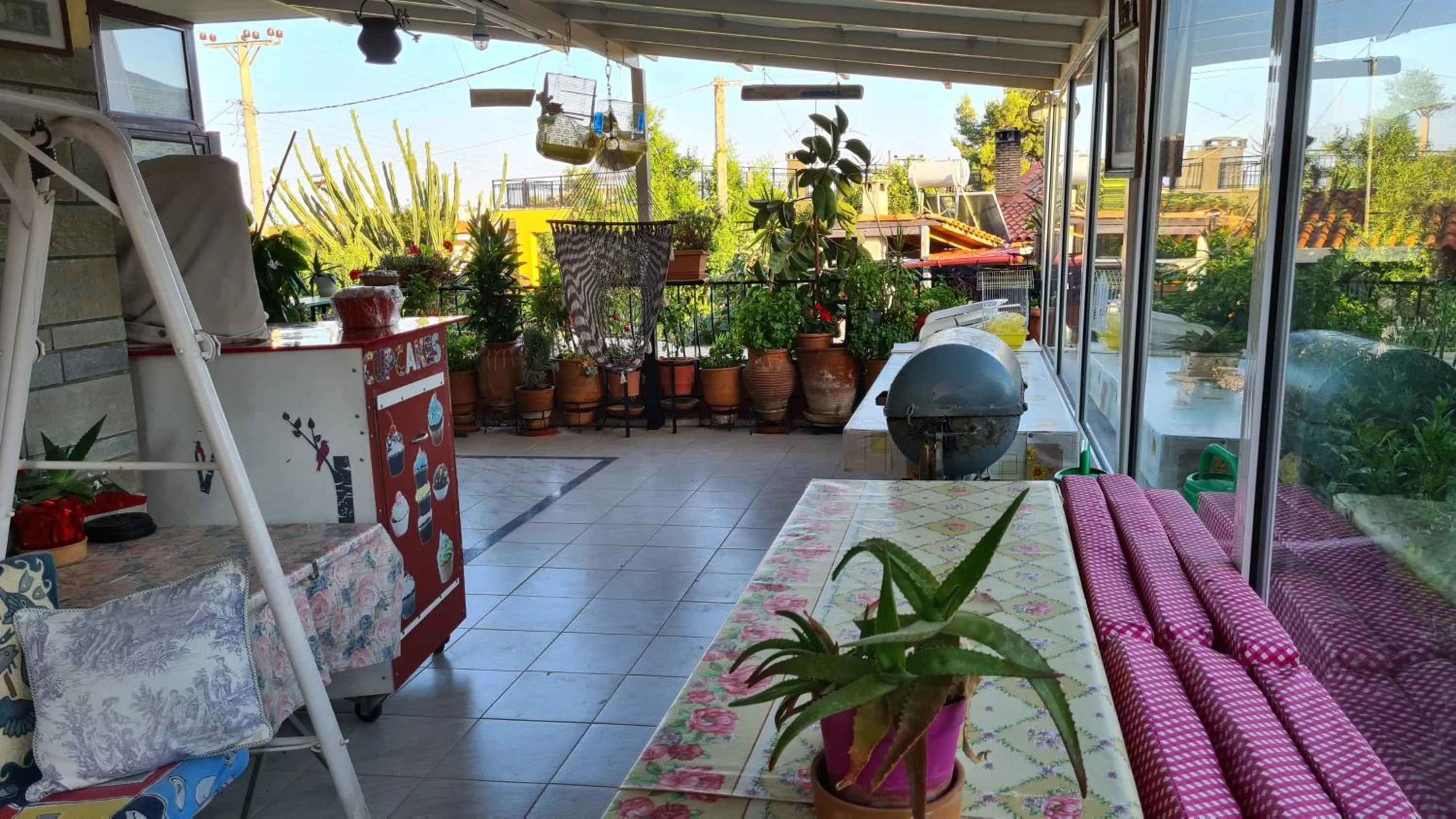 Property building in Villa George - Family Holidays