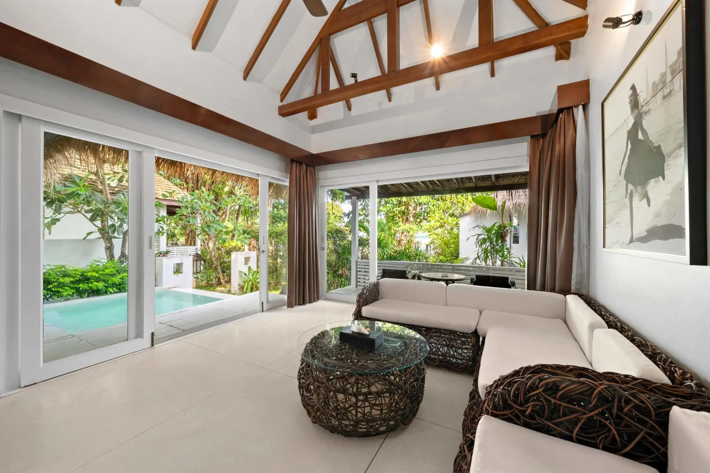 Living room, Bed in Zara Beach Resort Koh Samui Living room, Bed in Zara Beach Resort Koh Samui