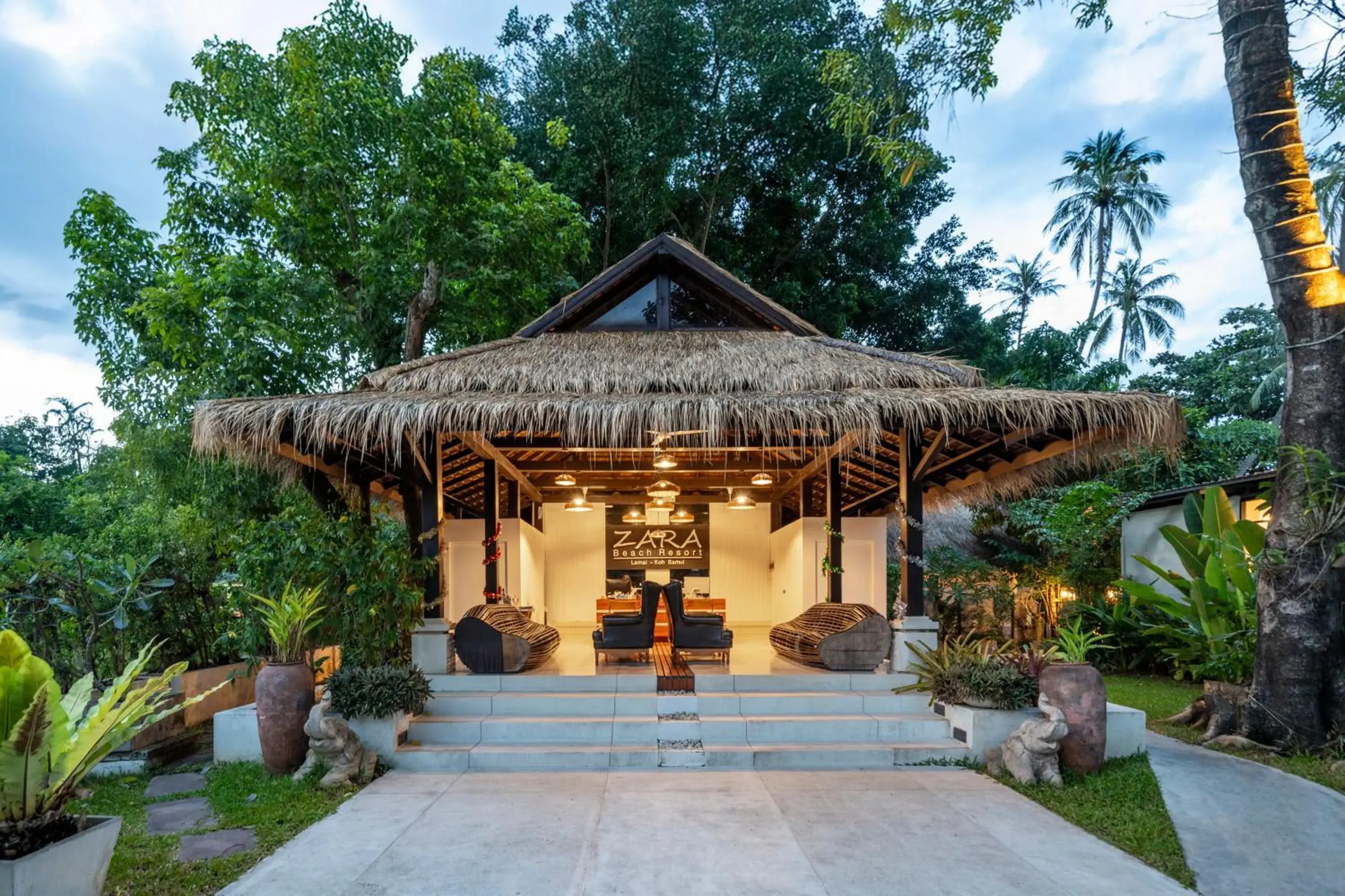 Lobby or reception in Zara Beach Resort Koh Samui Lobby or reception in Zara Beach Resort Koh Samui