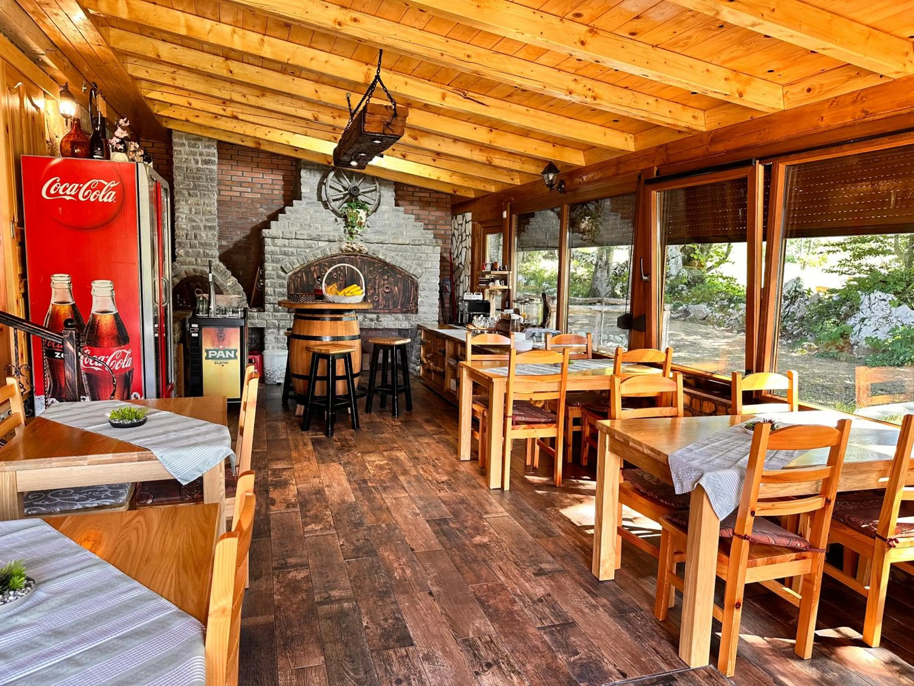 Restaurant/places to eat in Guesthouse Green Valley
