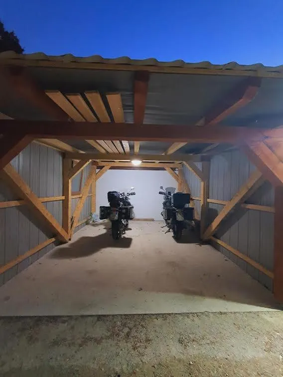 Parking in Guesthouse Green Valley