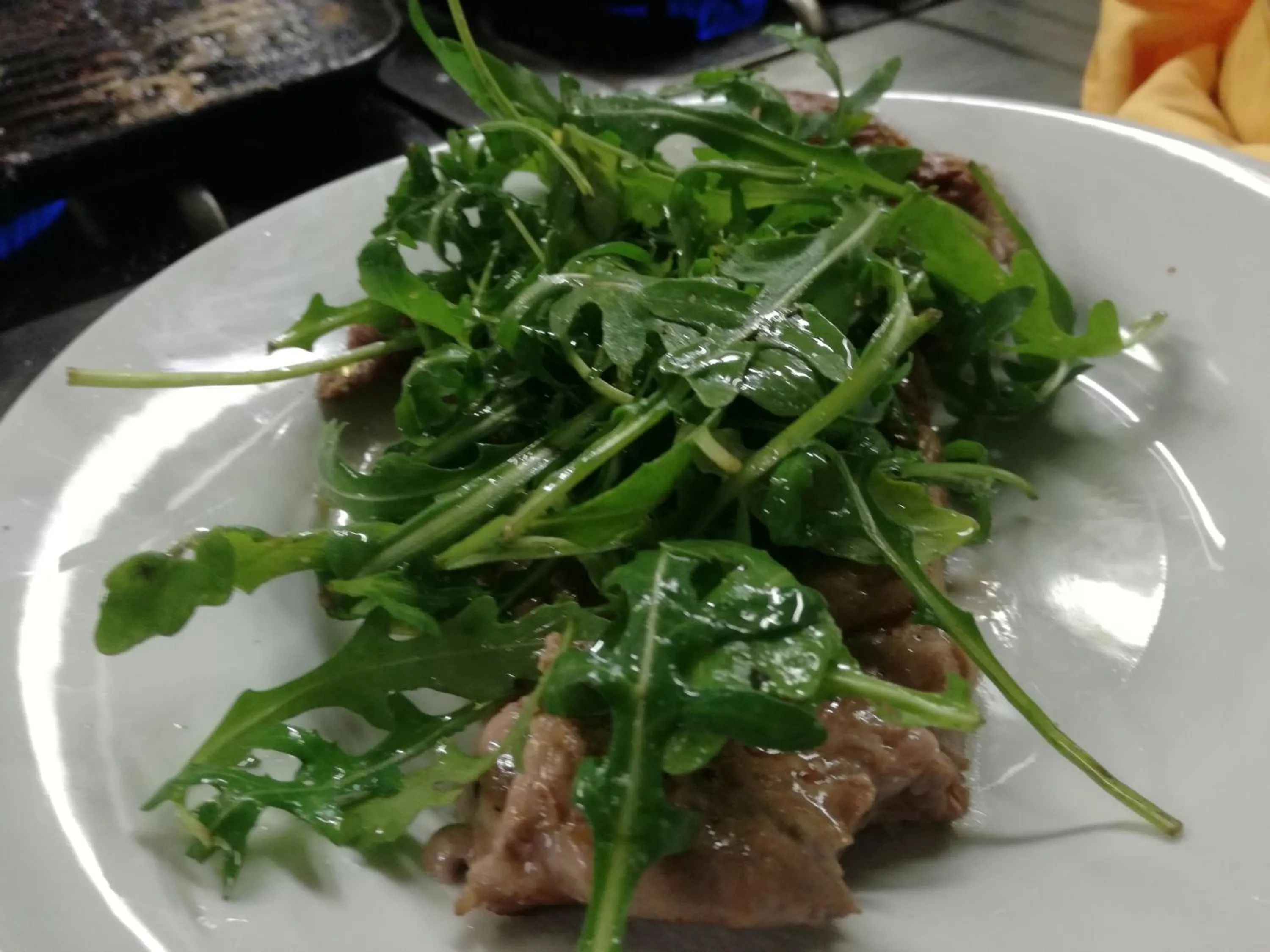 Restaurant/places to eat in da elio