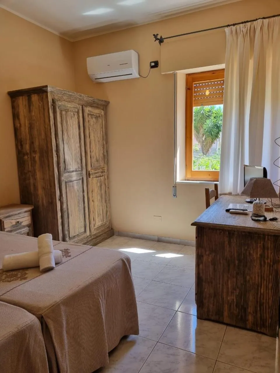 Bed in Hotel Plammas