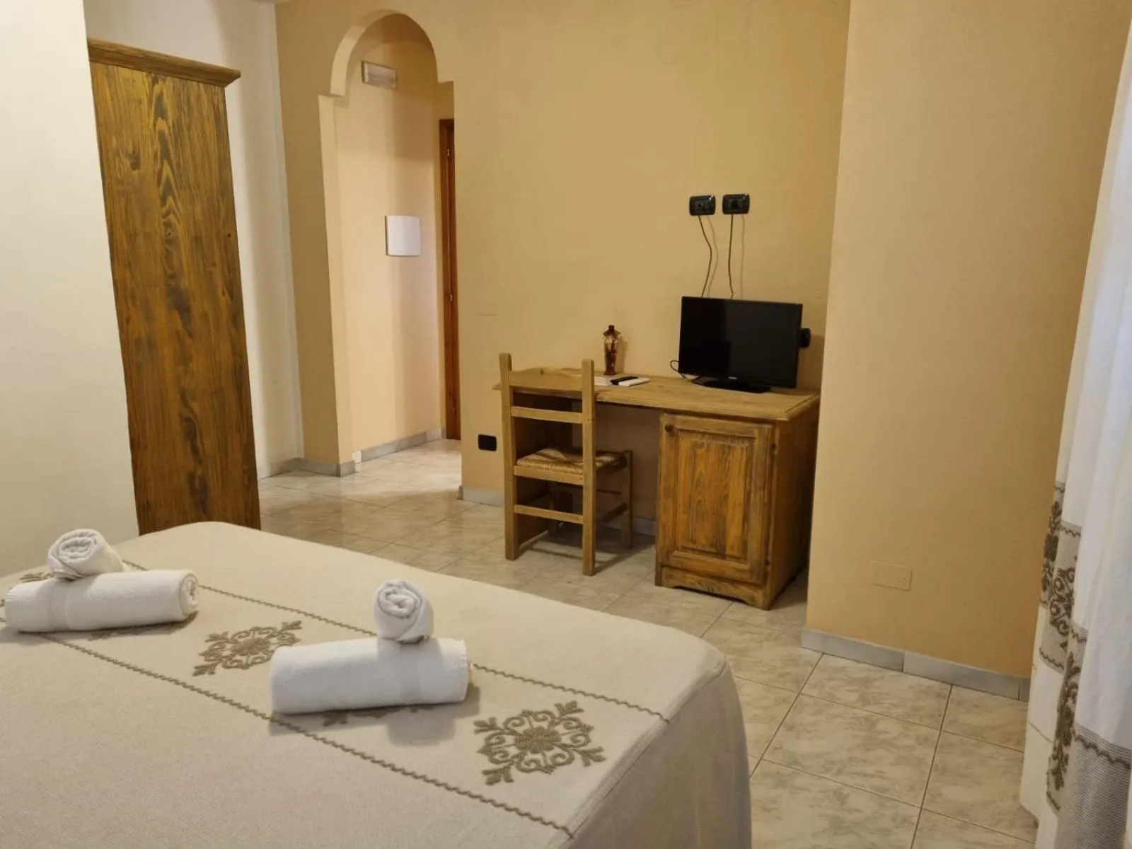 Bed in Hotel Plammas