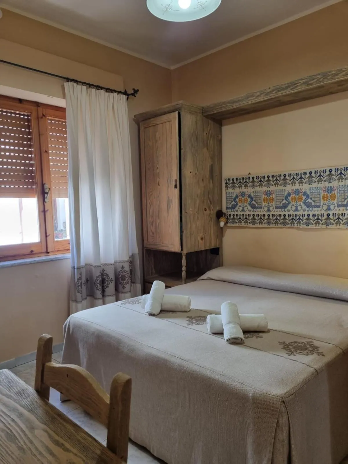 Bed in Hotel Plammas