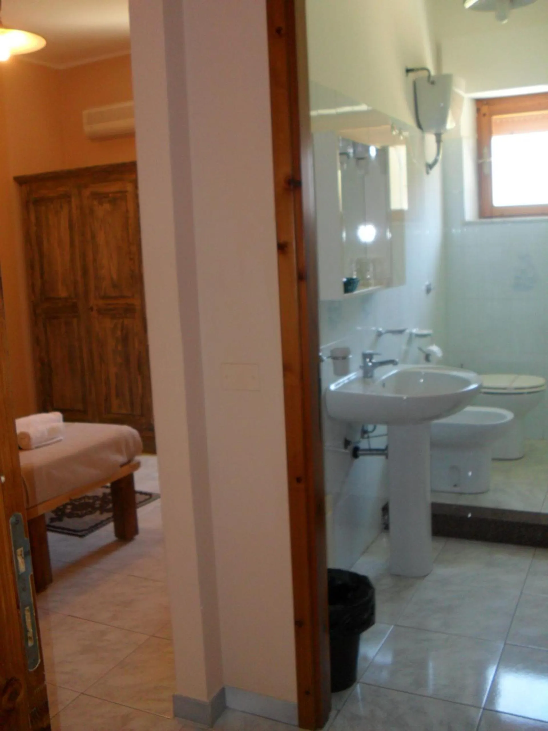 Photo of the whole room in Hotel Plammas