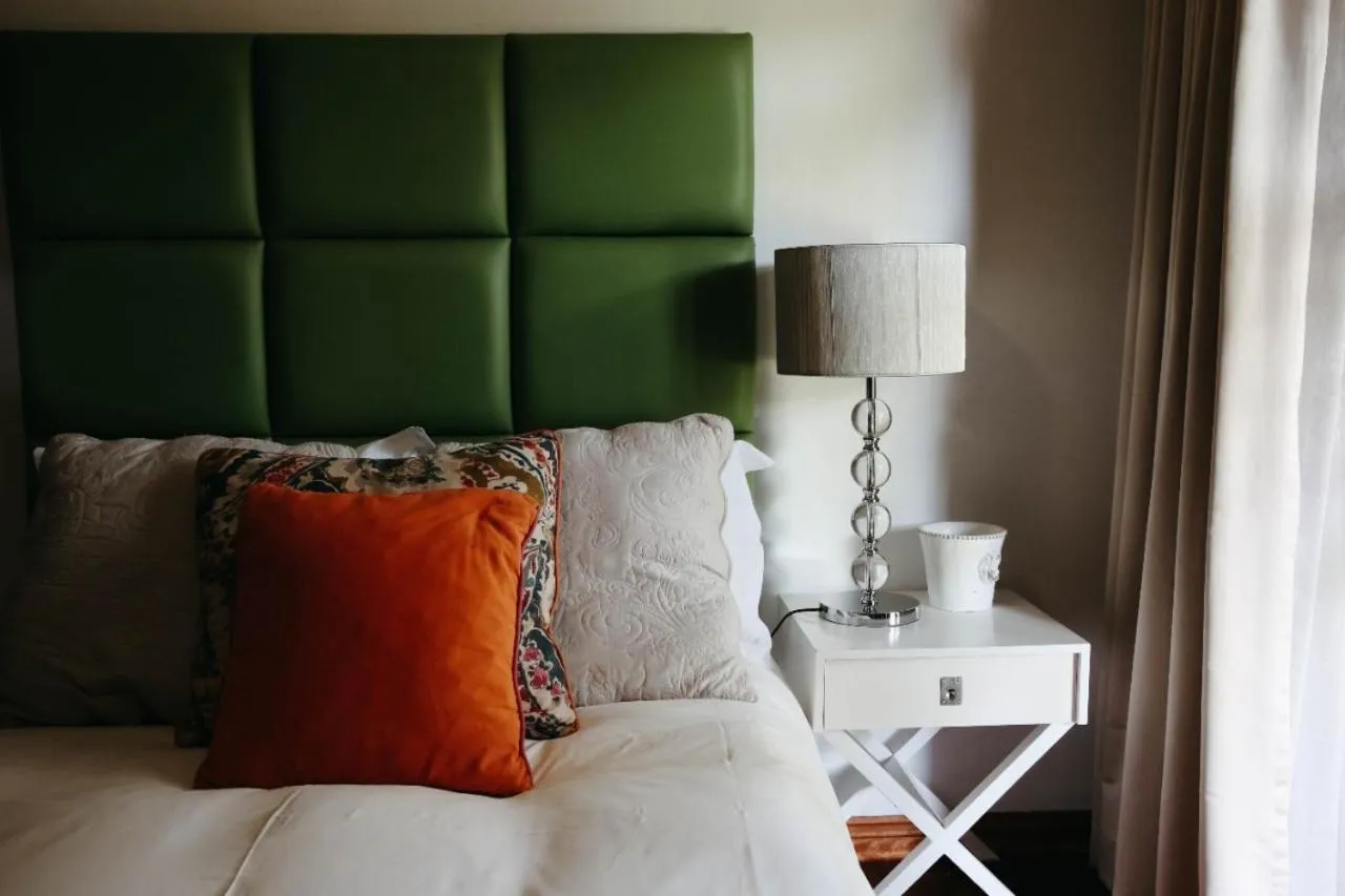 Bed in The Hedge Guesthouse