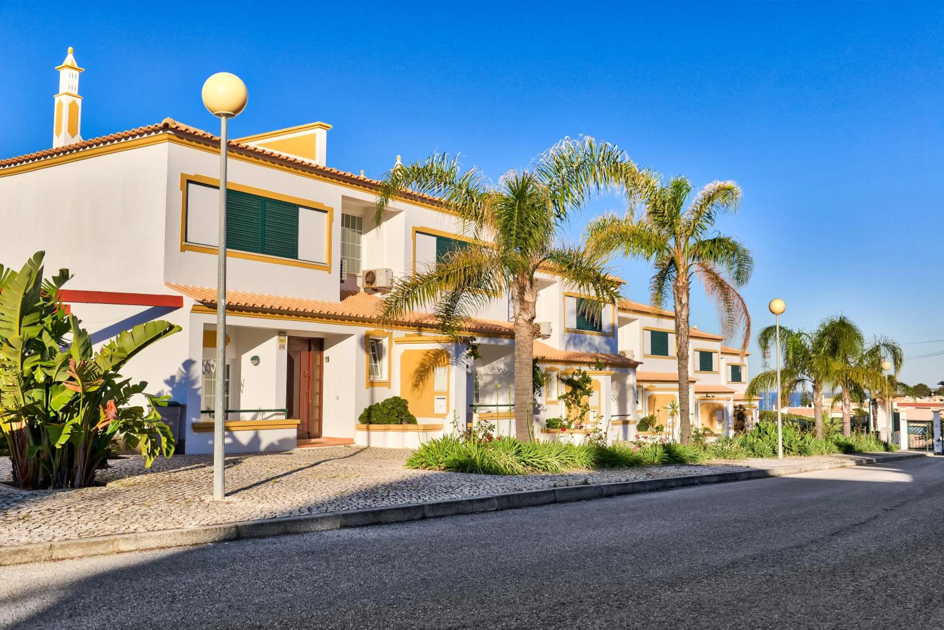 Property building in Moradias Villas Rufino