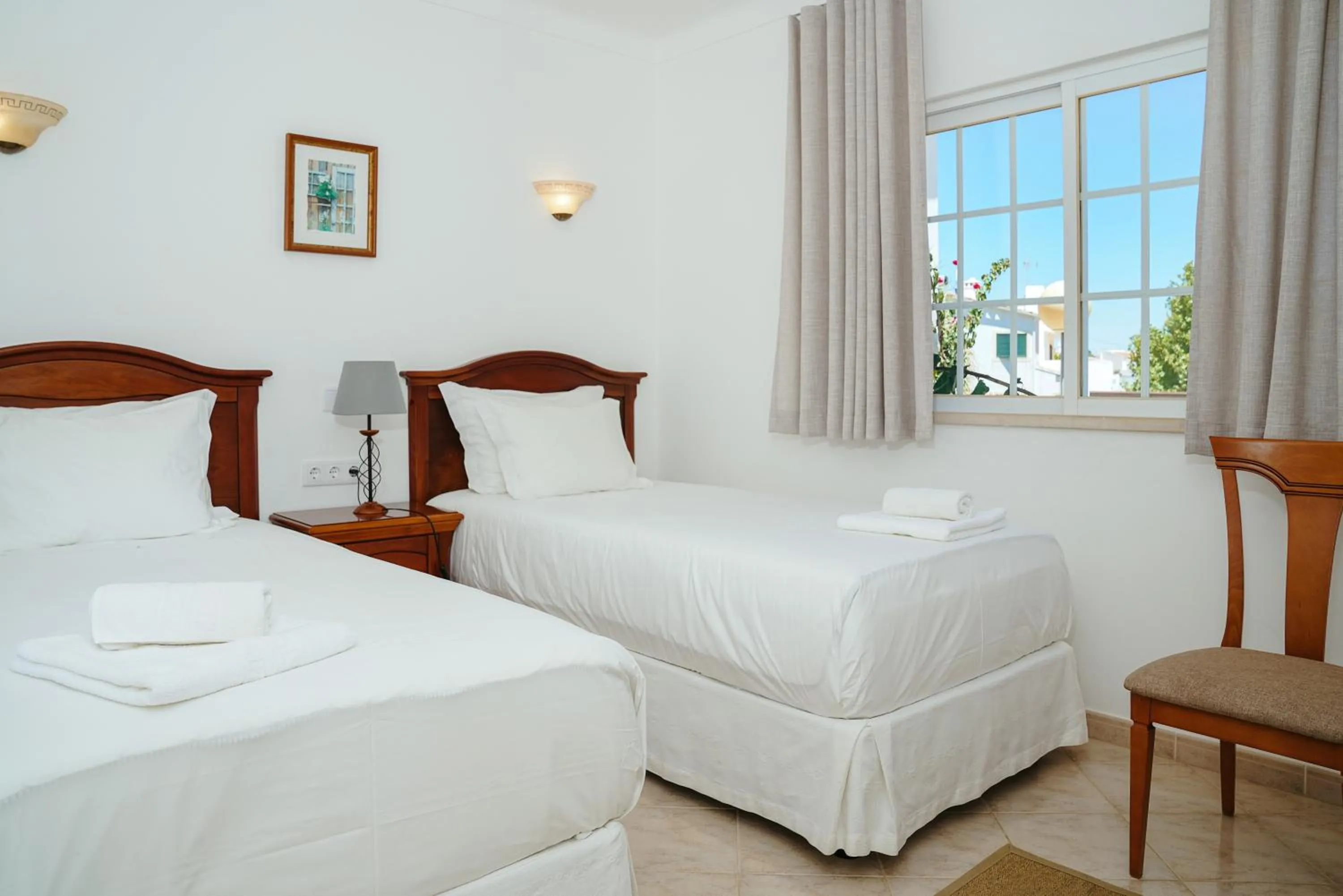 Bedroom, Bed in Moradias Villas Rufino