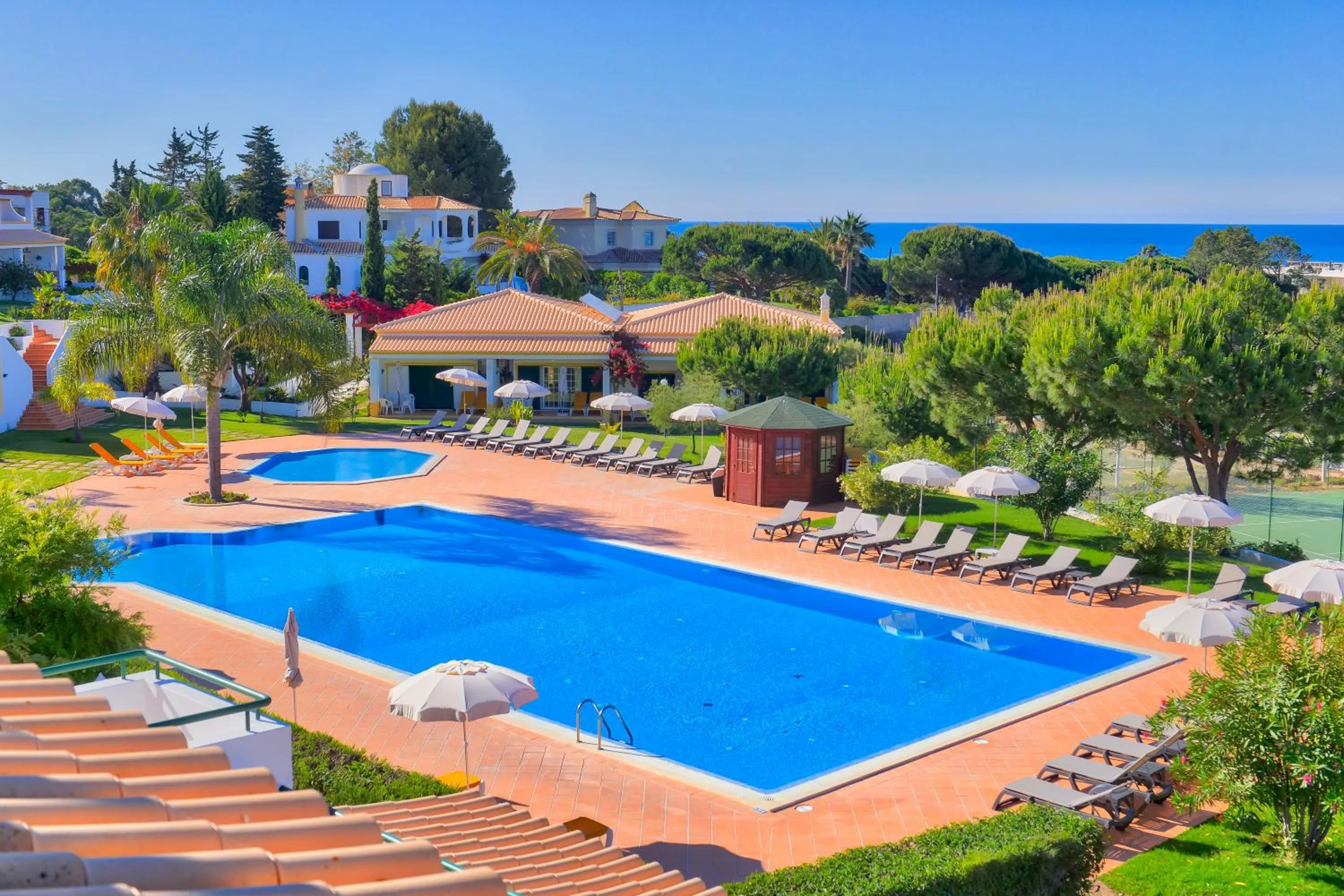Garden view in Moradias Villas Rufino