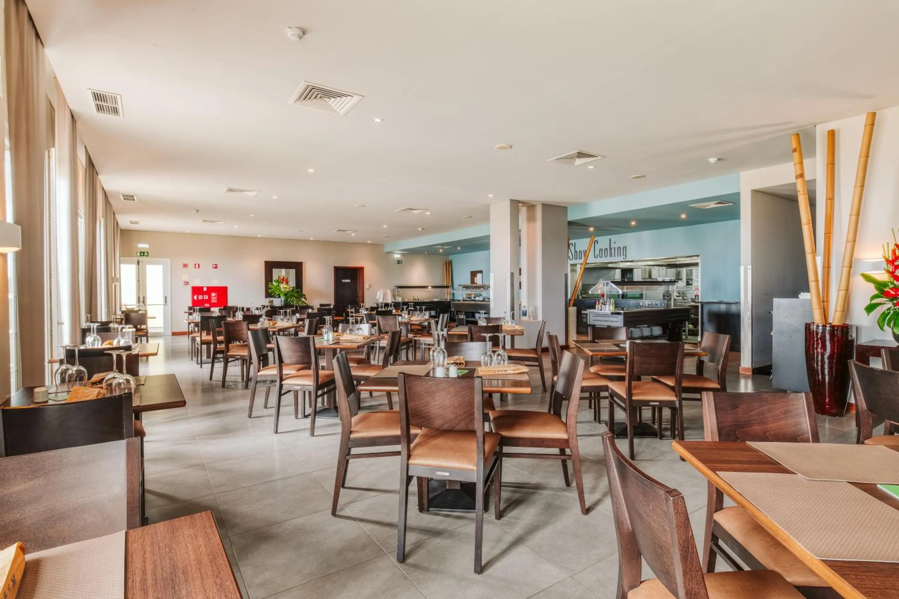 Restaurant/places to eat in Enotel Sunset Bay