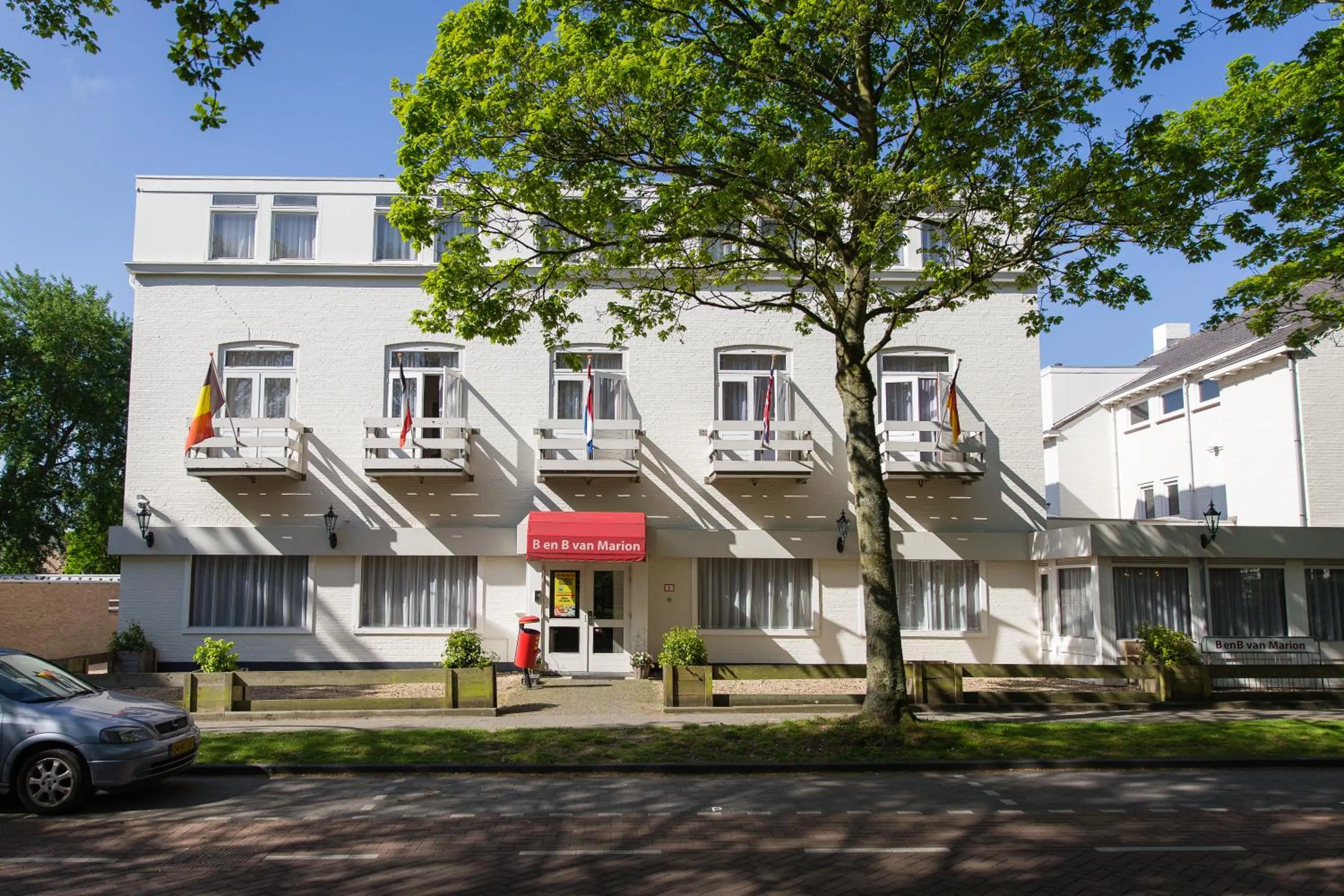 Property building in Bed & Breakfast Van Marion