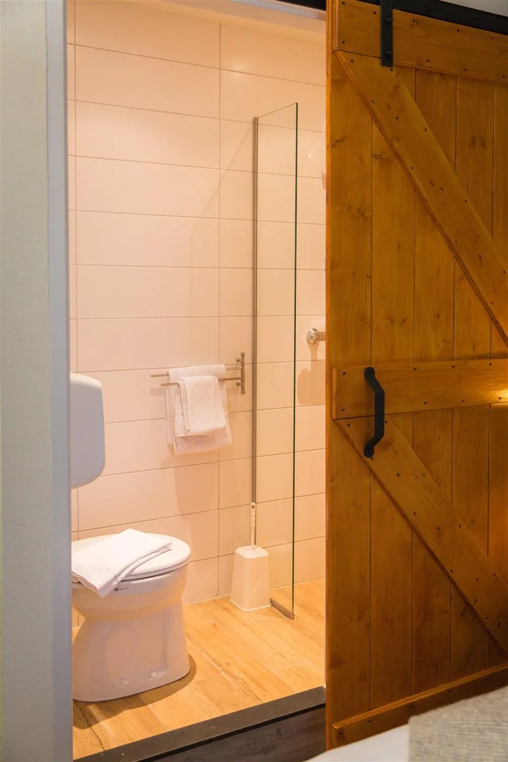 Toilet in Bed & Breakfast Van Marion