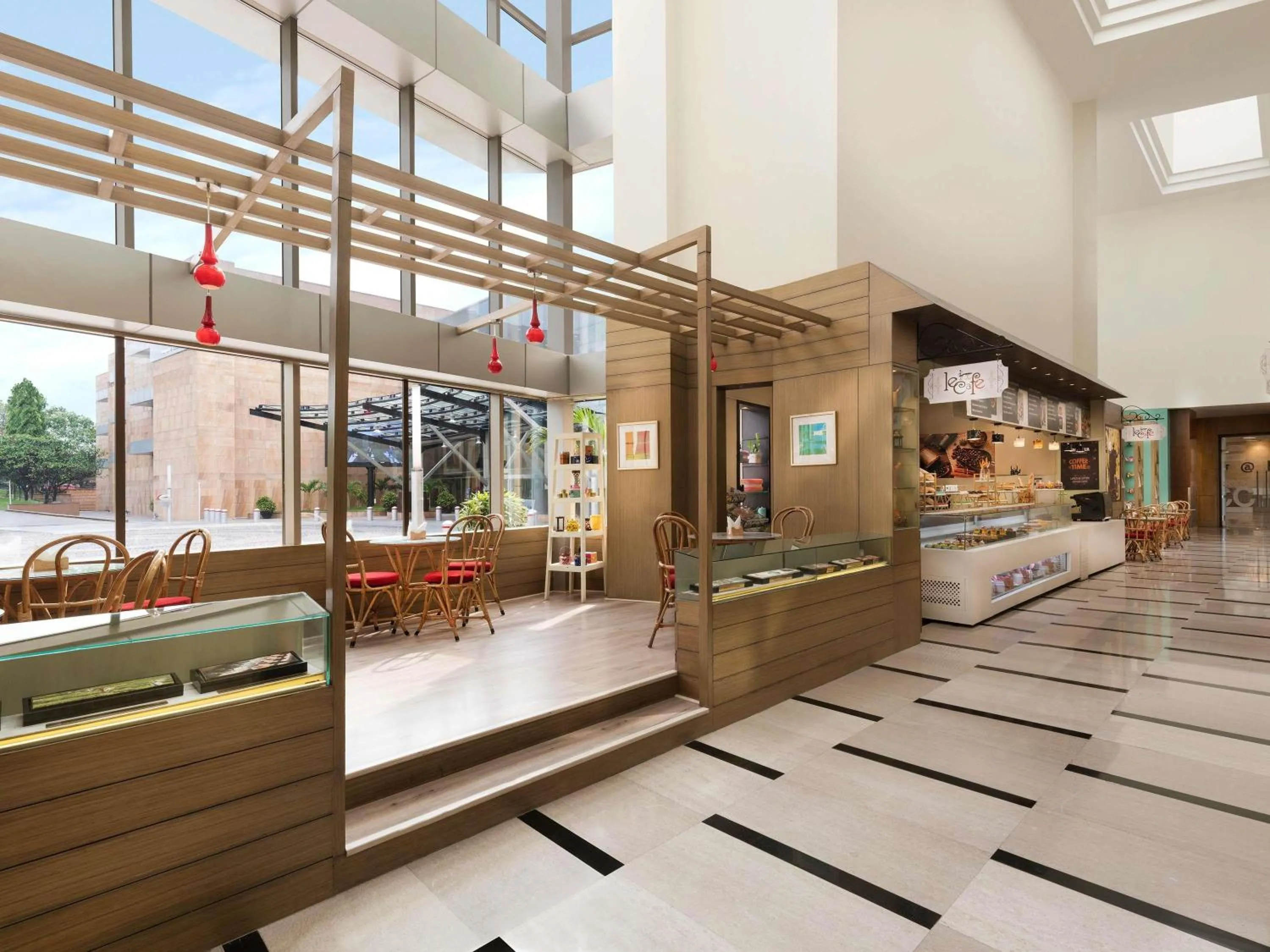 Restaurant/places to eat in Novotel Hyderabad Convention Centre