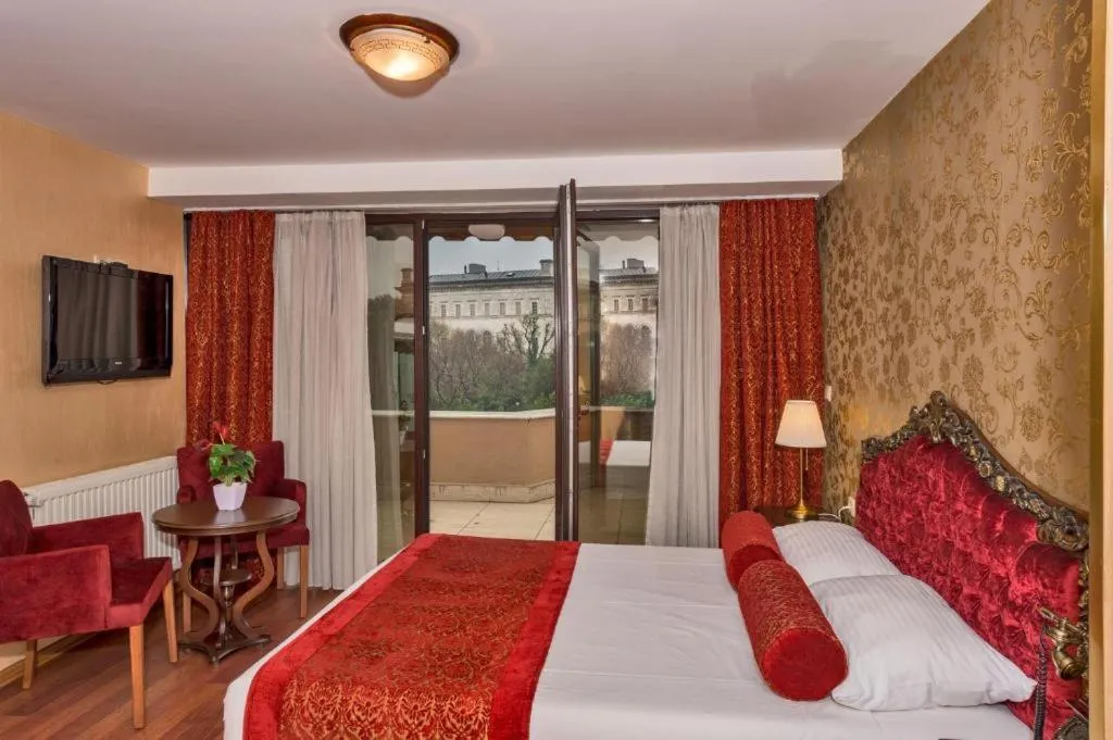 Bed in Hotel Santa Hill