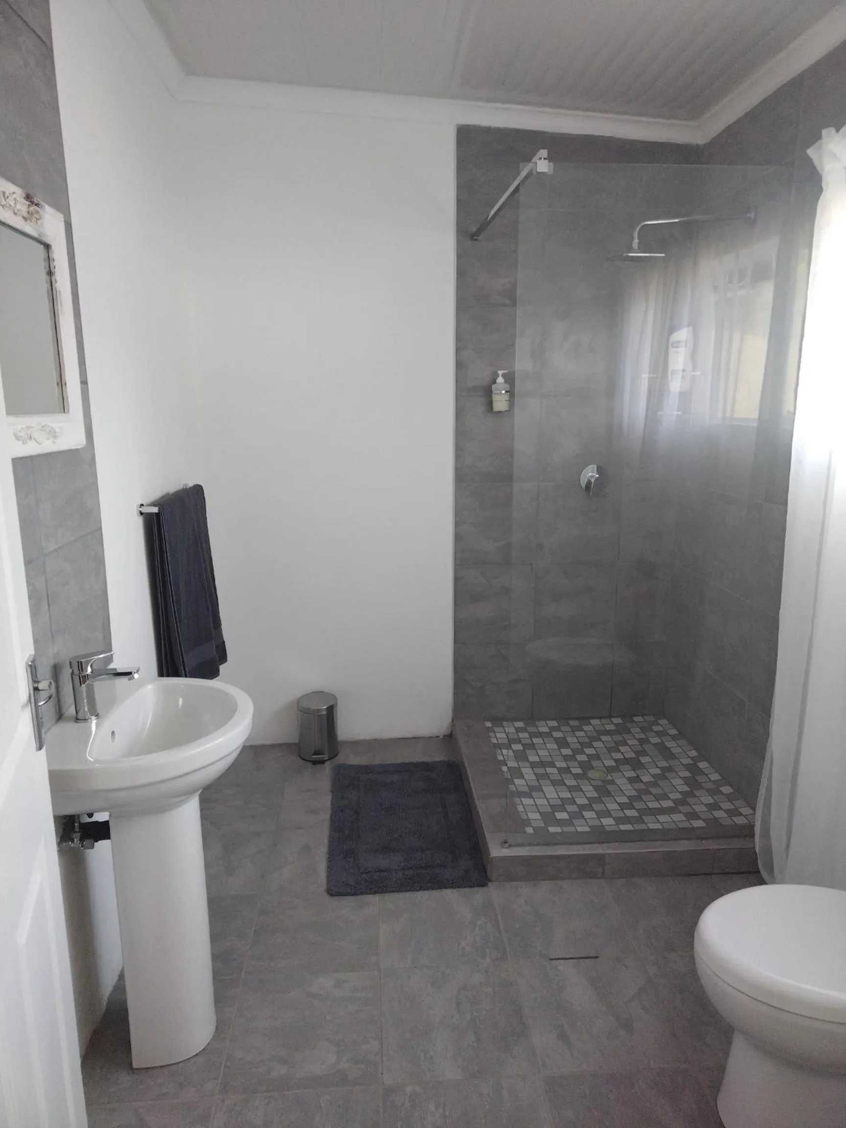 Standard Studio - single occupancy in The Royal Steytlerville