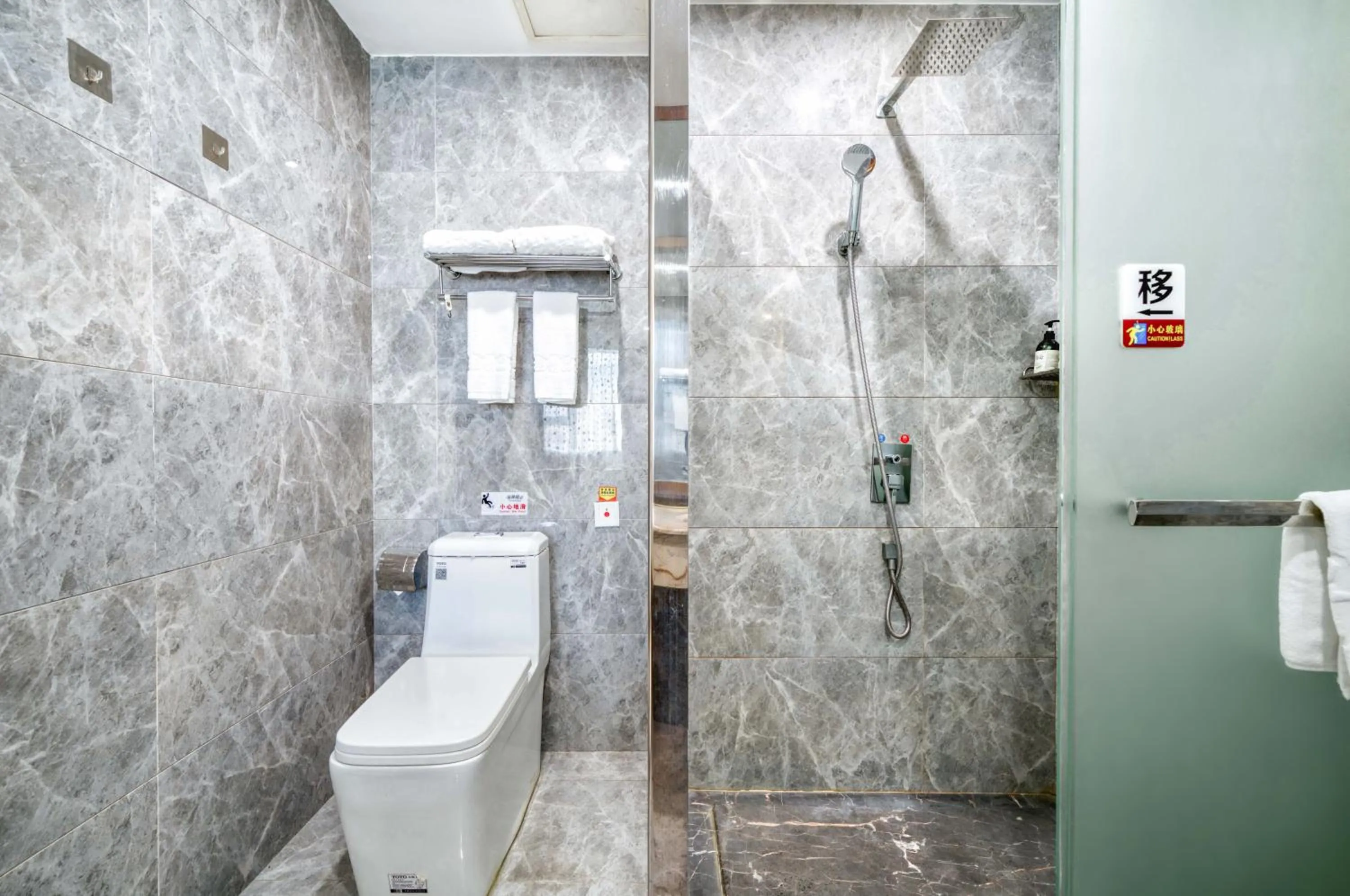 Hendra Hotel - Wenzhou Longwan International Airport Yongzhong Metro Station Branch