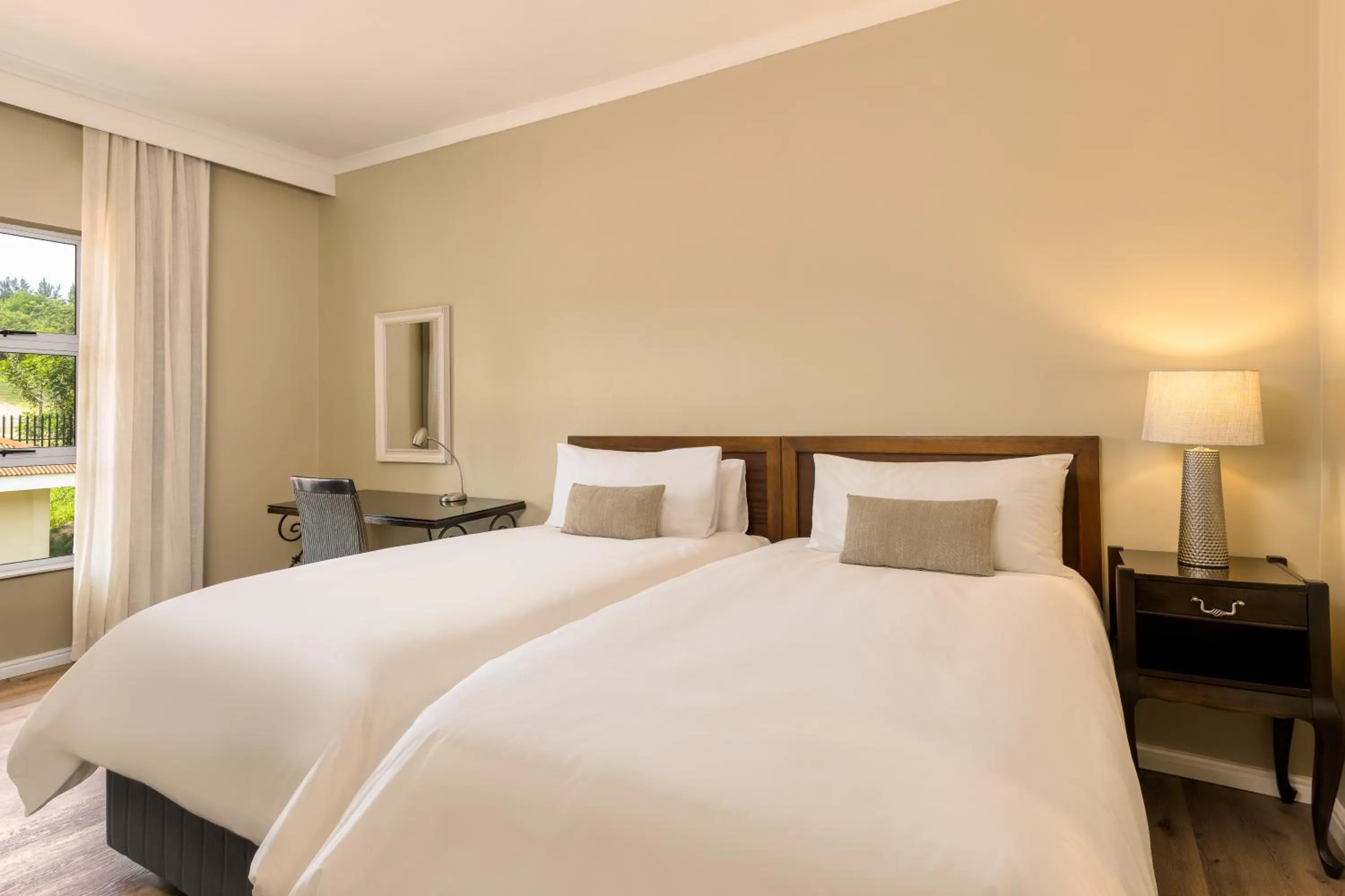 Property building, Bed in Protea Hotel by Marriott Nelspruit
