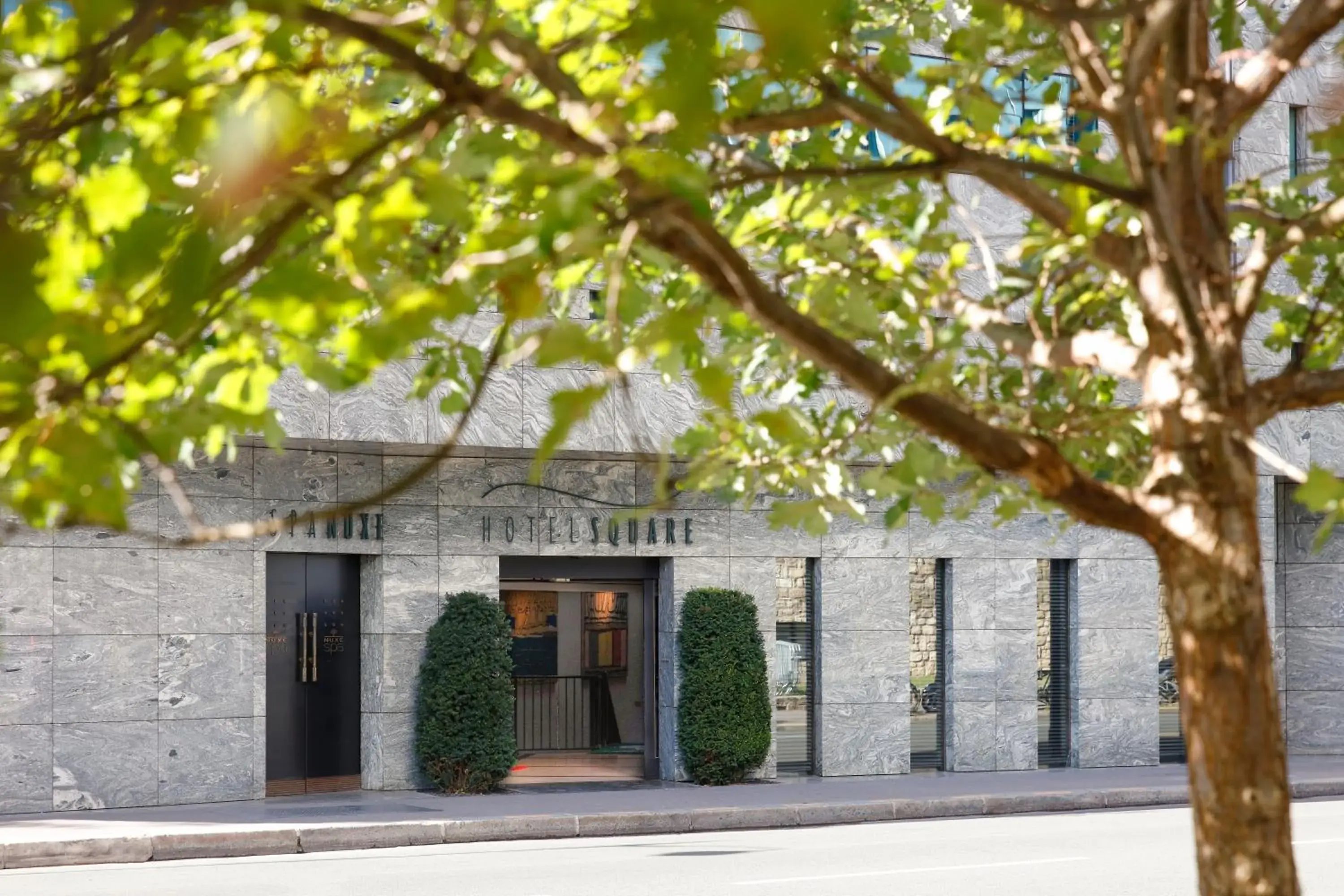 Property building in Hotel Square Property building in Hotel Square