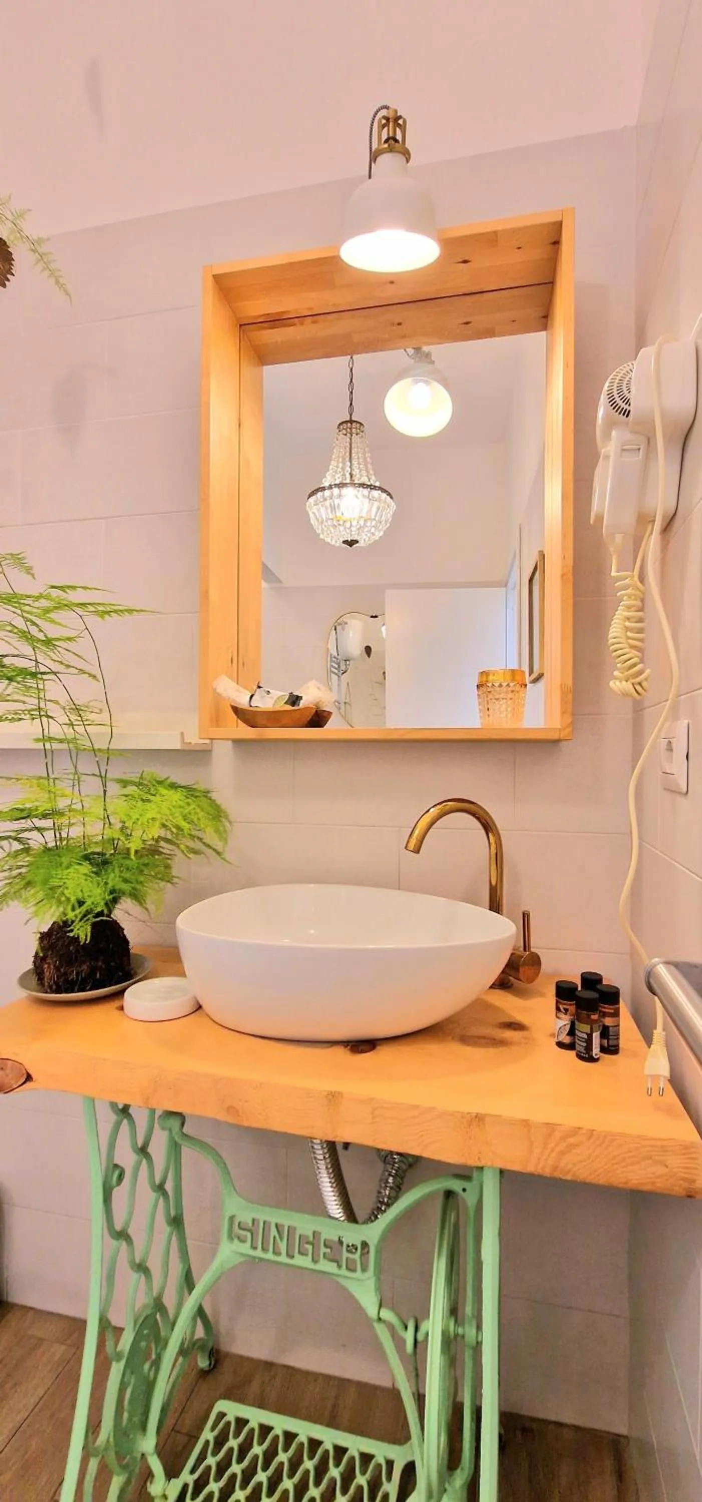 Bathroom in Napoli Tree - Lungomare