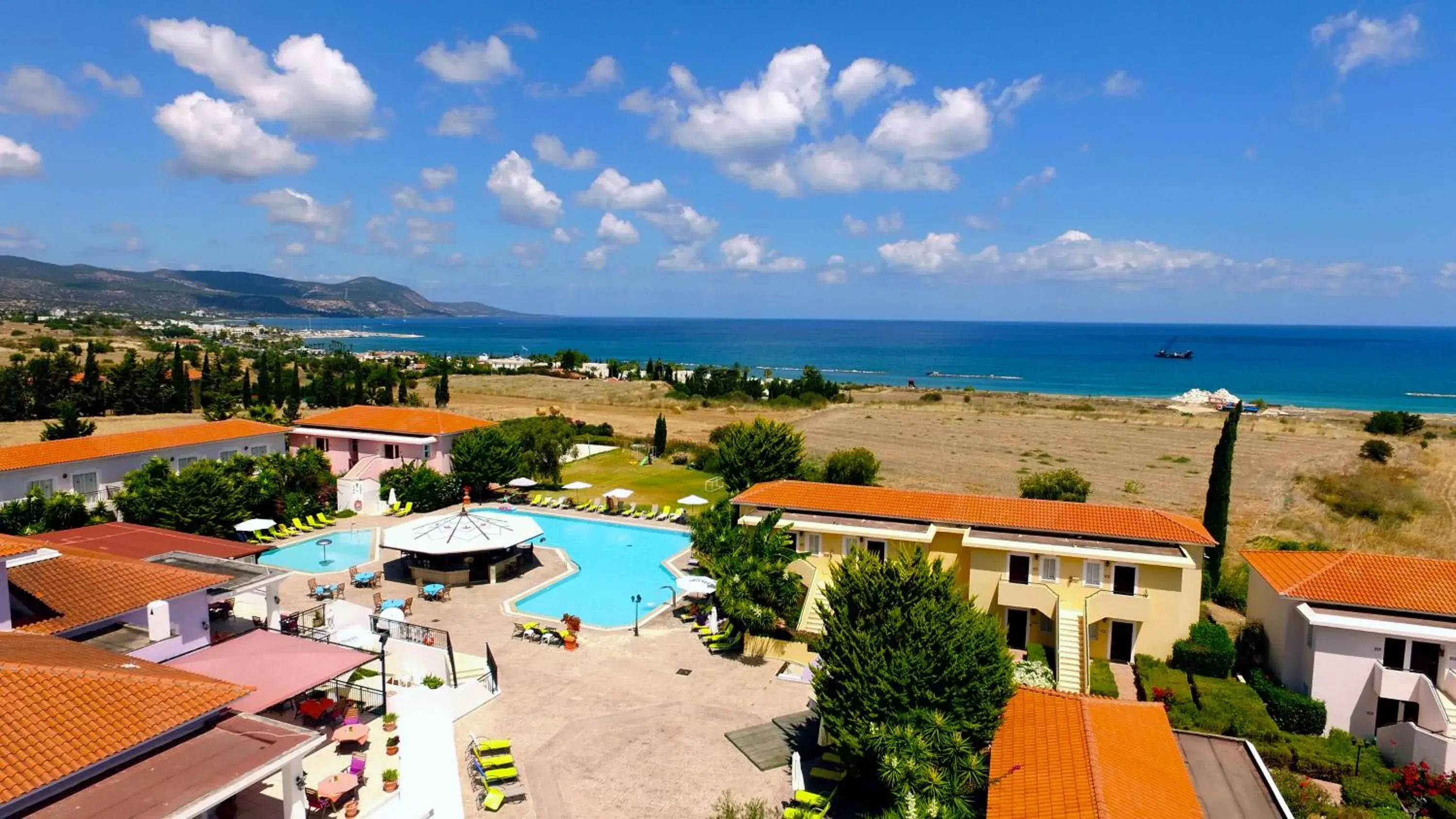 Property building in Akamanthea Holiday Village Property building in Akamanthea Holiday Village