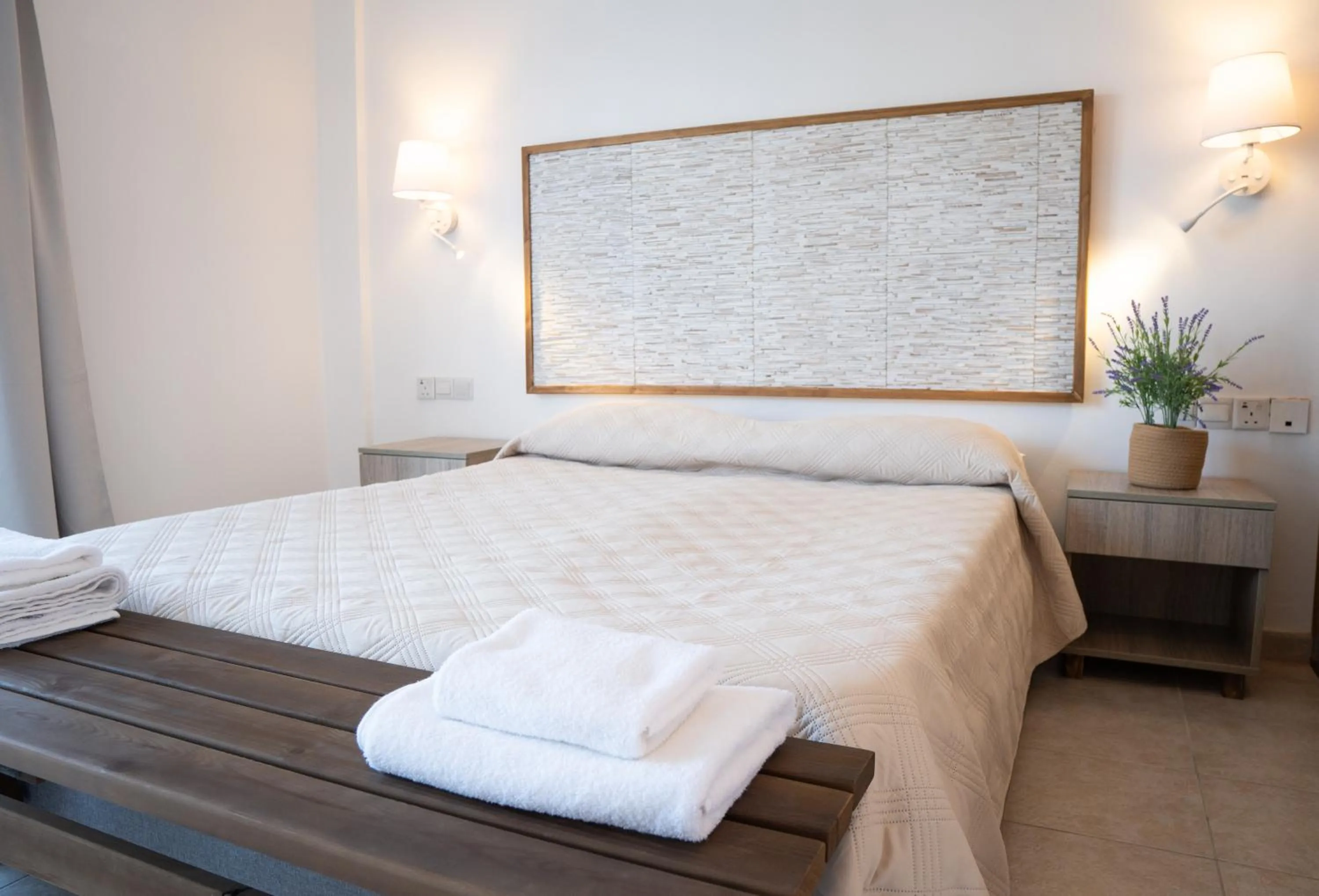 Bed in Akamanthea Holiday Village