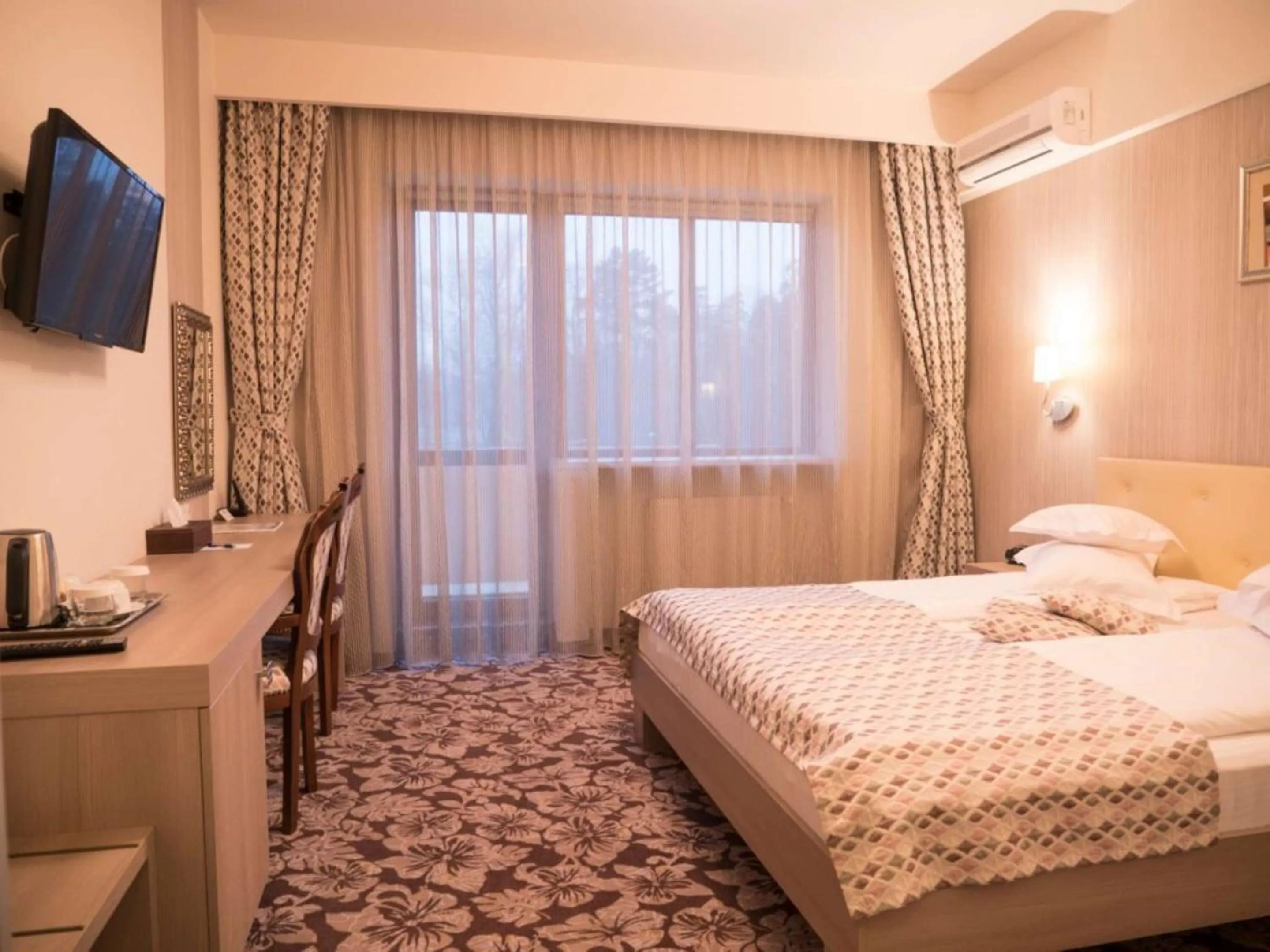 Bedroom, Bed in Best Western Silva Hotel