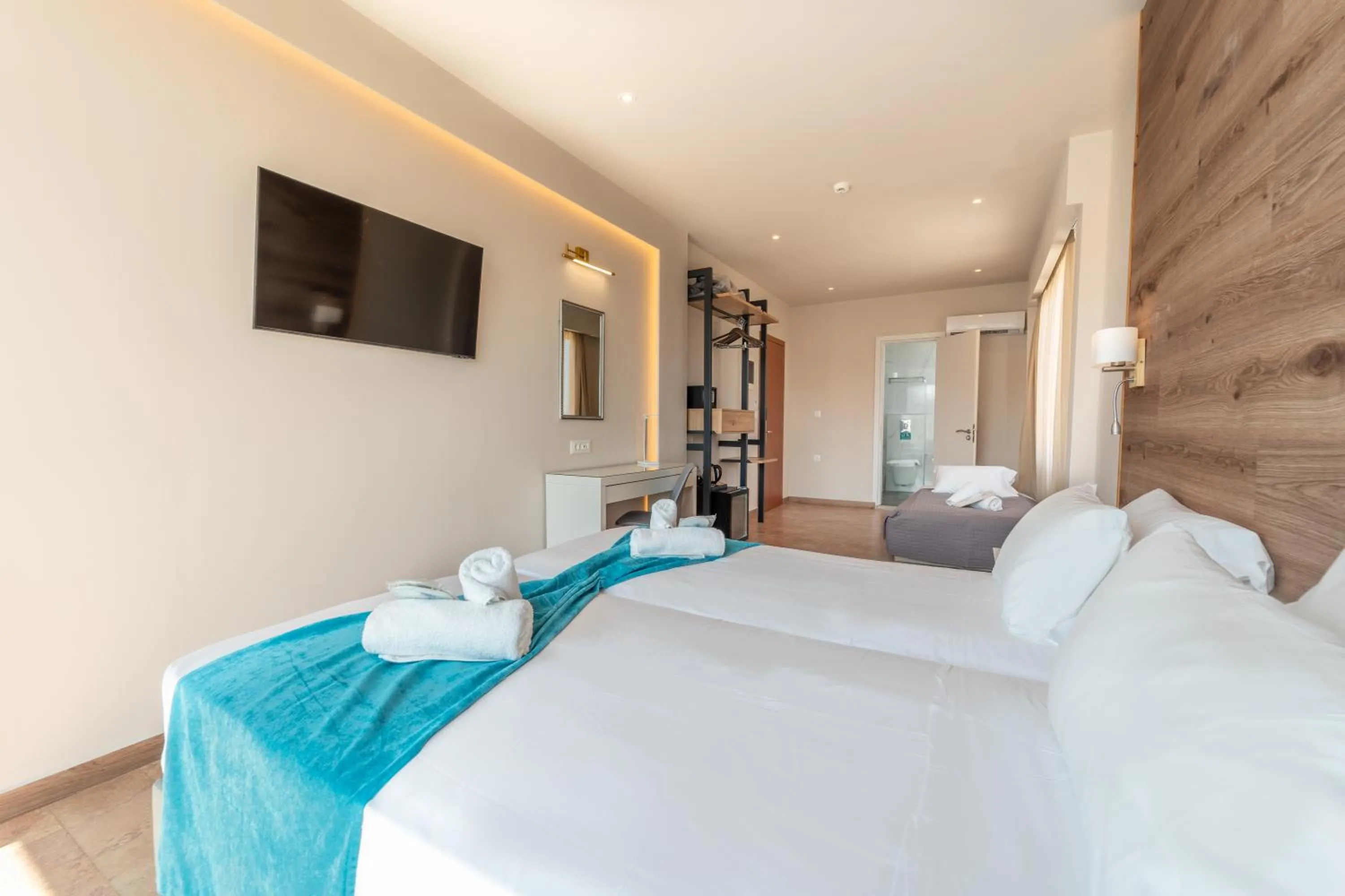 Photo of the whole room, Bed in Arte Hotel