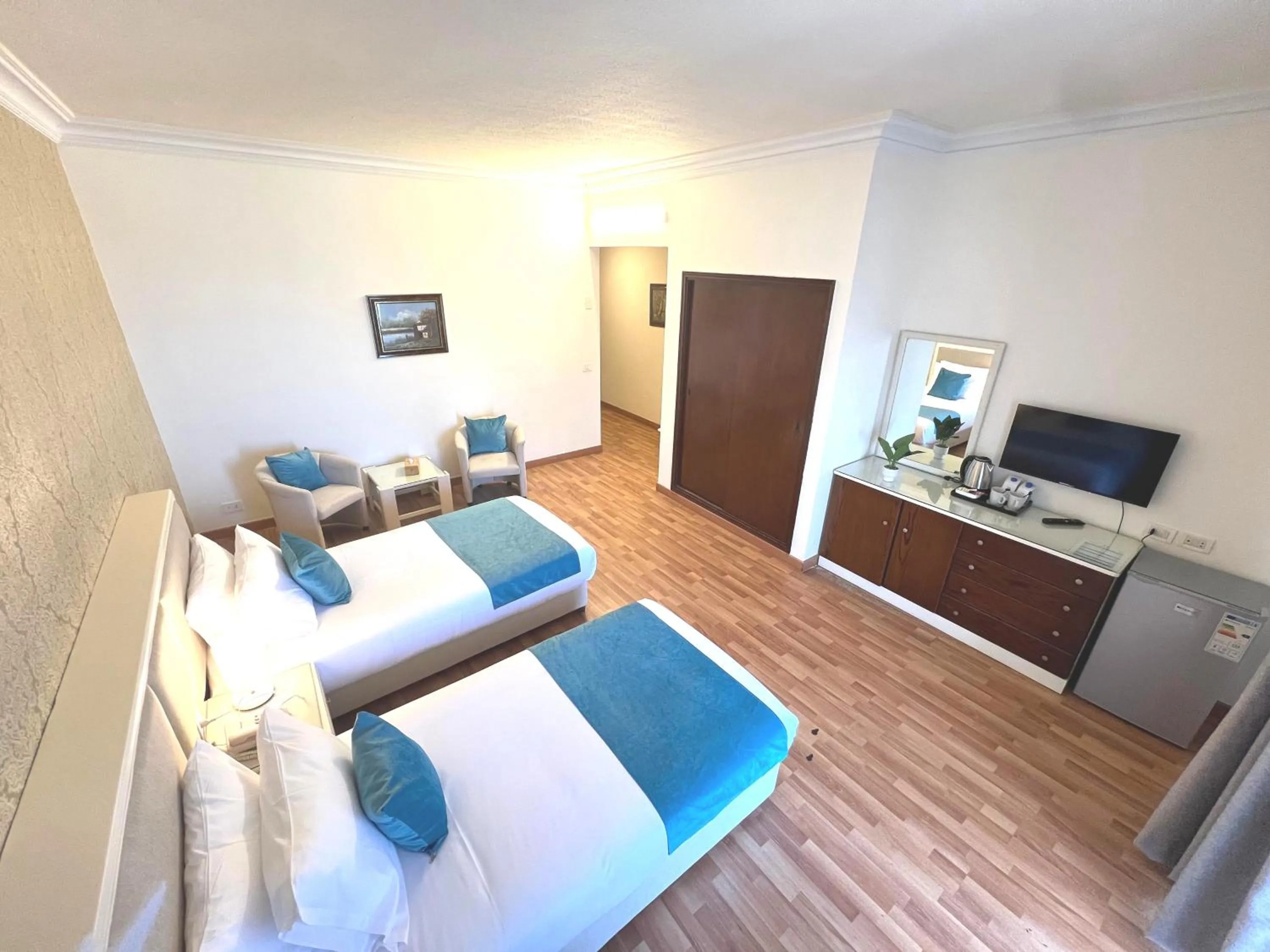 Premium Twin with Sea View in Hotel Méditerranée Beyrouth