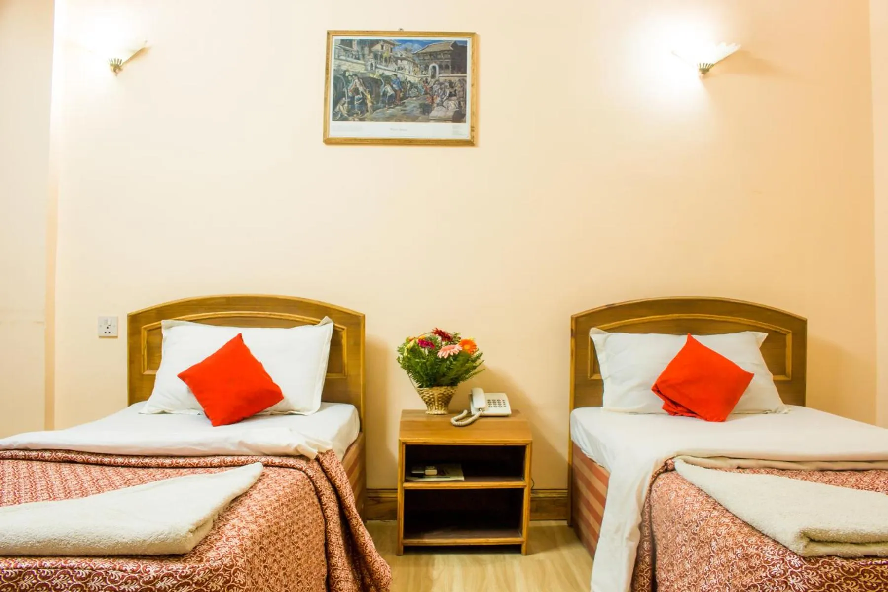 Shower, Bed in Hotel Kamal