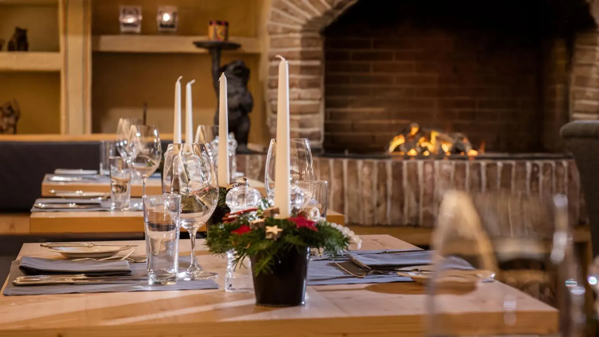 Restaurant/places to eat in GOLFHOTEL Les Hauts de Gstaad & SPA Restaurant/places to eat in GOLFHOTEL Les Hauts de Gstaad & SPA