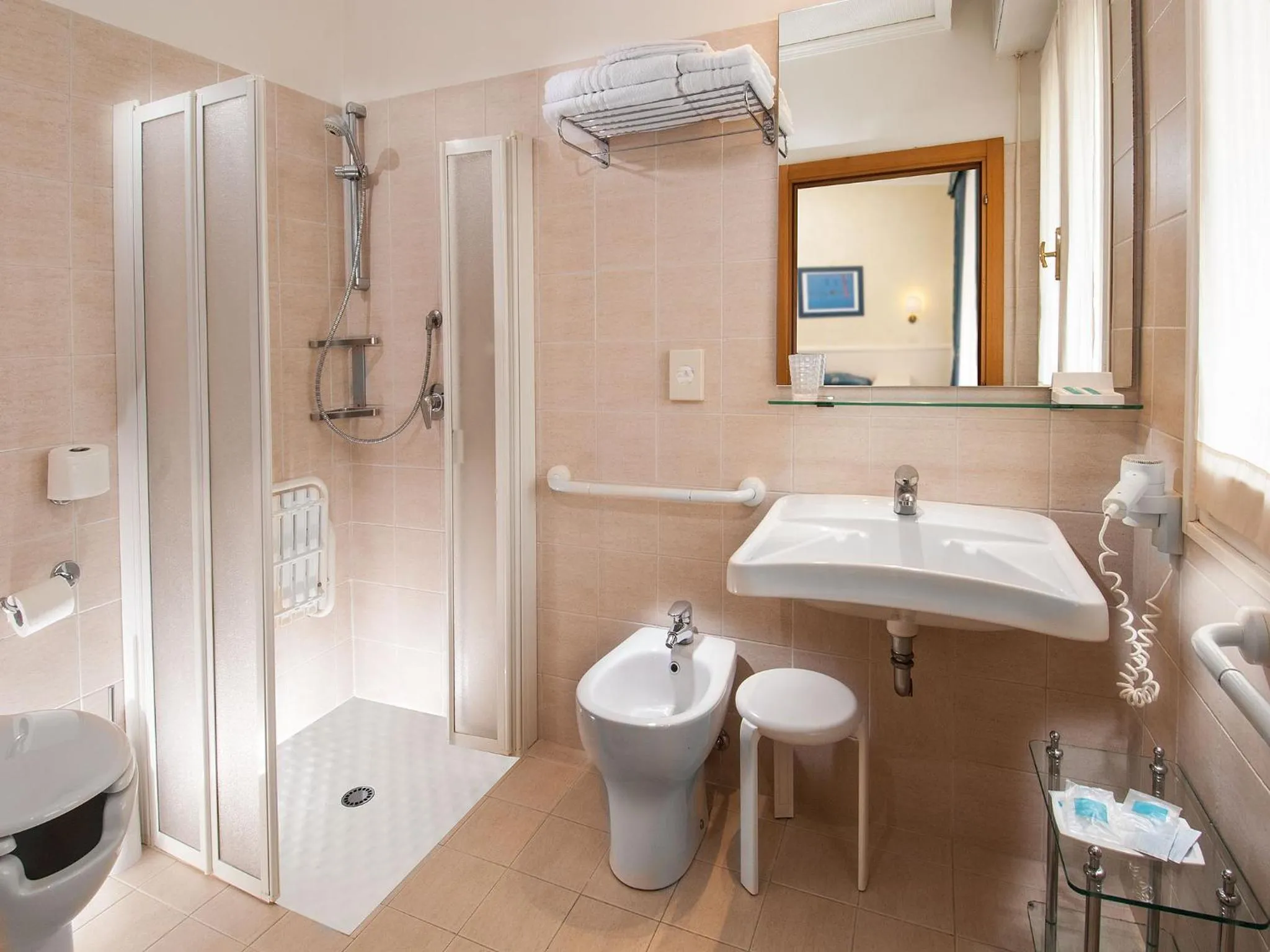 Bathroom in Hotel Nord Est