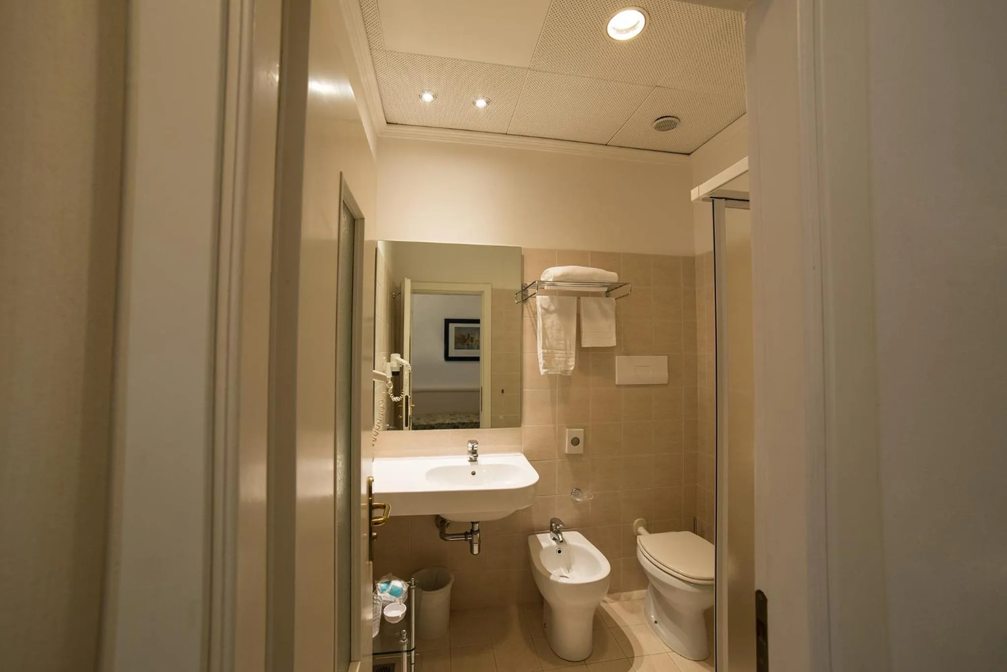 Bathroom in Hotel Nord Est