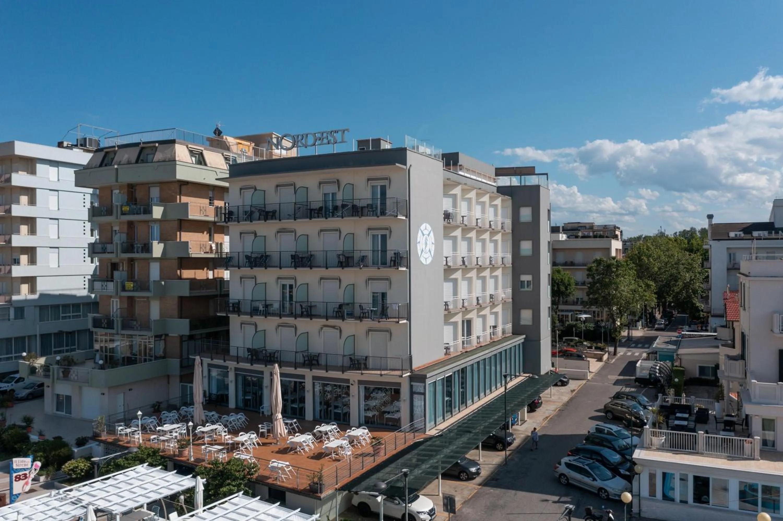 Property building in Hotel Nord Est